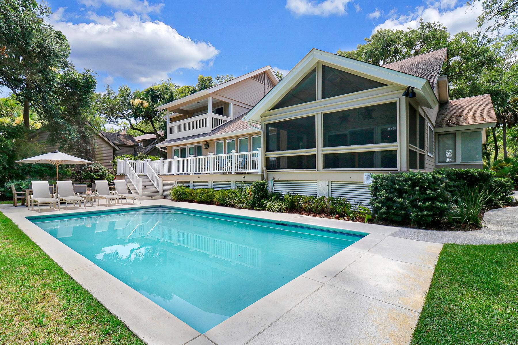 Villa Safran Broad Creek Hilton Head: Luxury 4-Bedroom Villa with Seaview and Pool, Hilton Head
