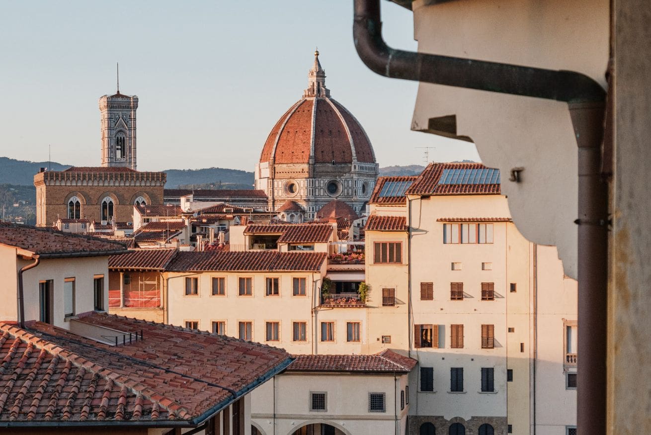 Palazzo Fiora Firenze: Stylish 1-Bedroom Penthouse Apartment with Air-Con, Ponte Vecchio Florence