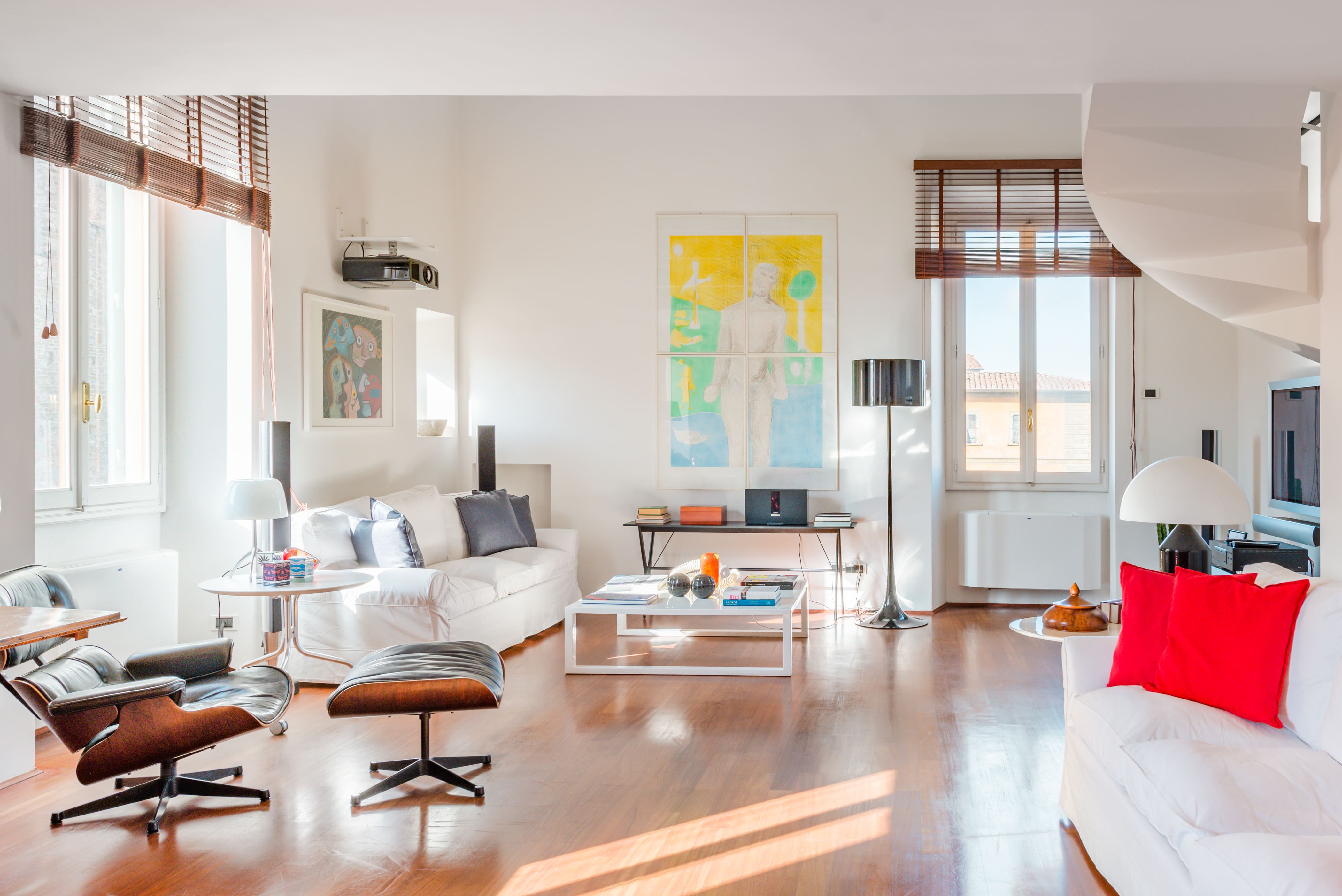 Villa Alba Bobolino Pitti: Luxury 3-Bedroom Apartment with Artistic Flair, Florence