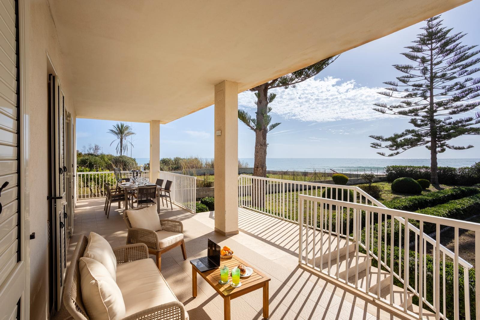 Villa Ceruleo Cavagrande Val di Noto: Exclusive 3-Bedroom Beachfront Apartment with Pool, Sicily