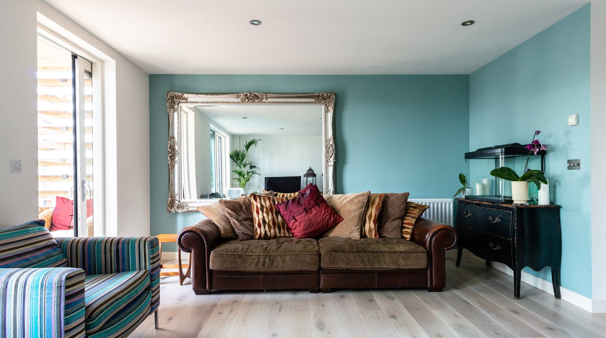 Palazzo Vestry Dalston: Spacious 4-Bedroom Apartment Rental with Air Conditioning in Dalston, London