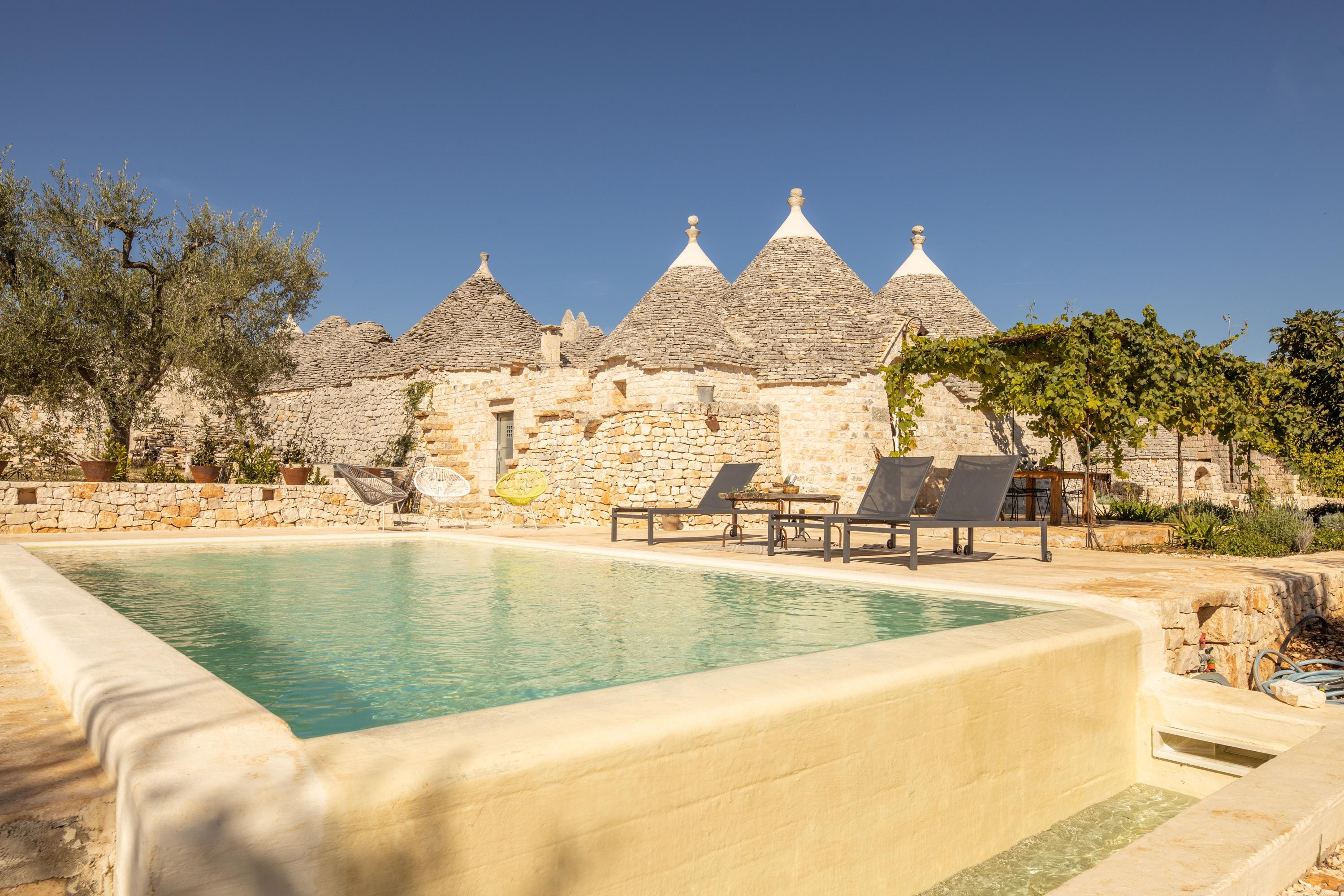 Trullo Lamione Locorotondo: Charming 2-Bedroom Villa Rental with Private Pool in Locorotondo, Puglia