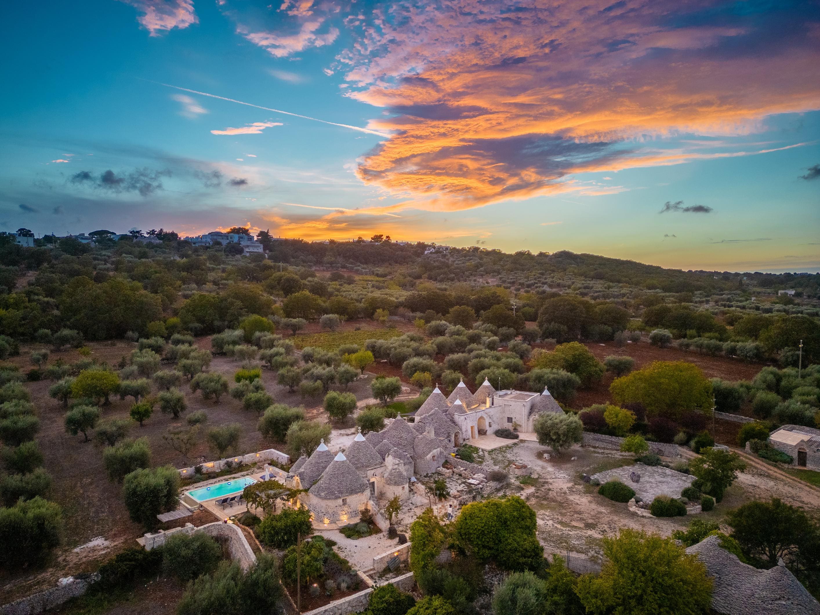 Trullo Lamione Locorotondo: Charming 2-Bedroom Villa Rental with Private Pool in Locorotondo, Puglia