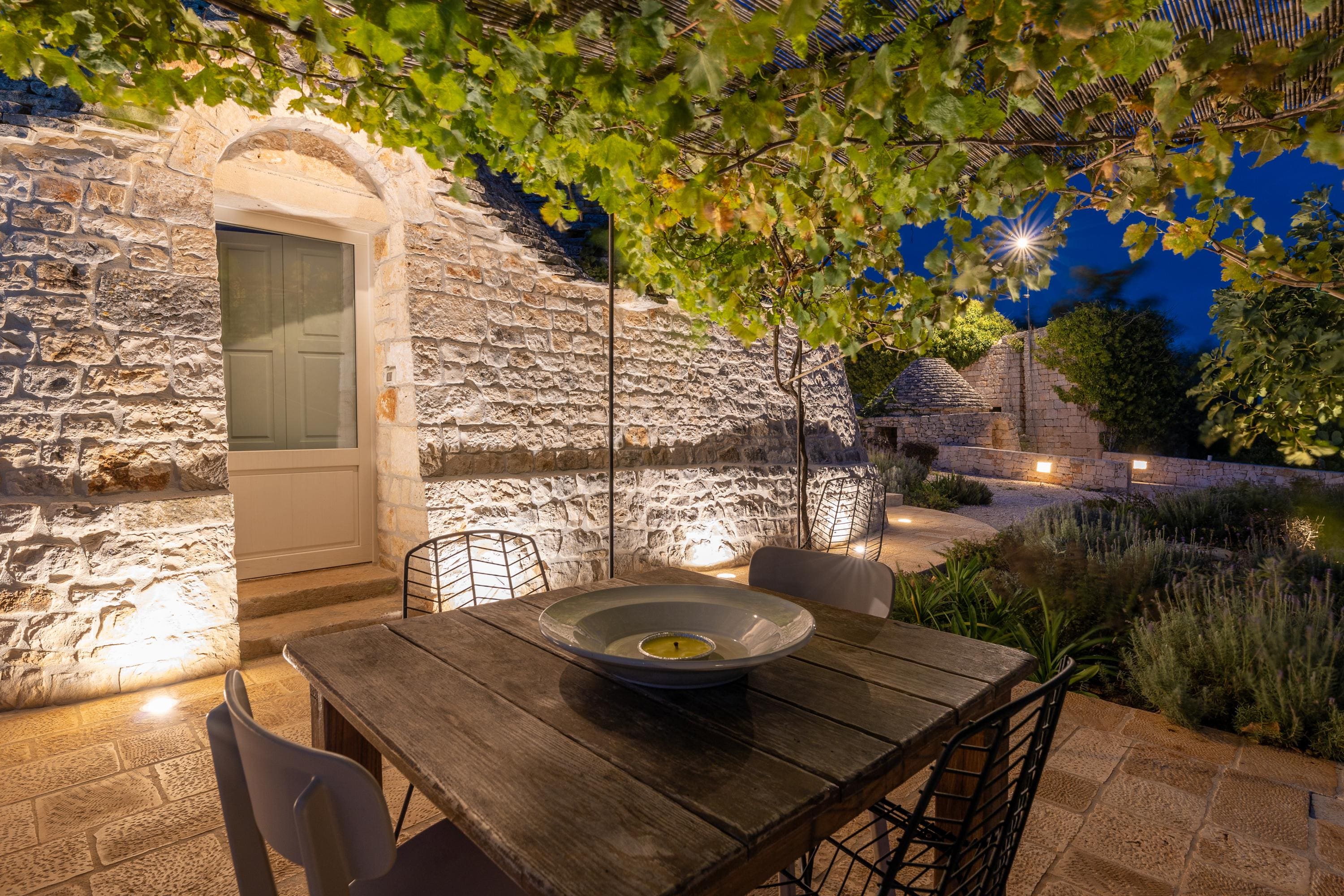 Trullo Lamione Locorotondo: Charming 2-Bedroom Villa Rental with Private Pool in Locorotondo, Puglia
