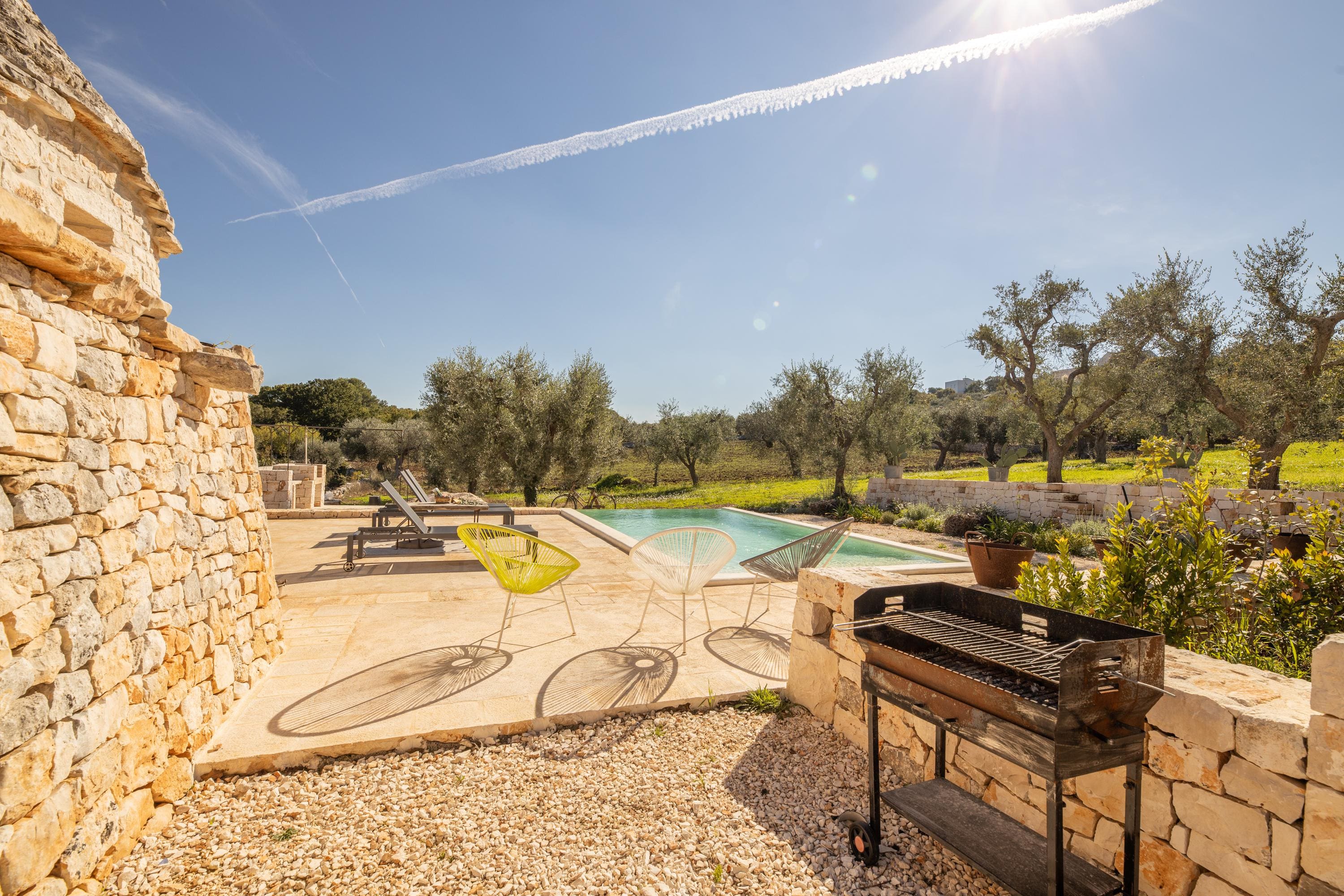 Trullo Lamione Locorotondo: Charming 2-Bedroom Villa Rental with Private Pool in Locorotondo, Puglia
