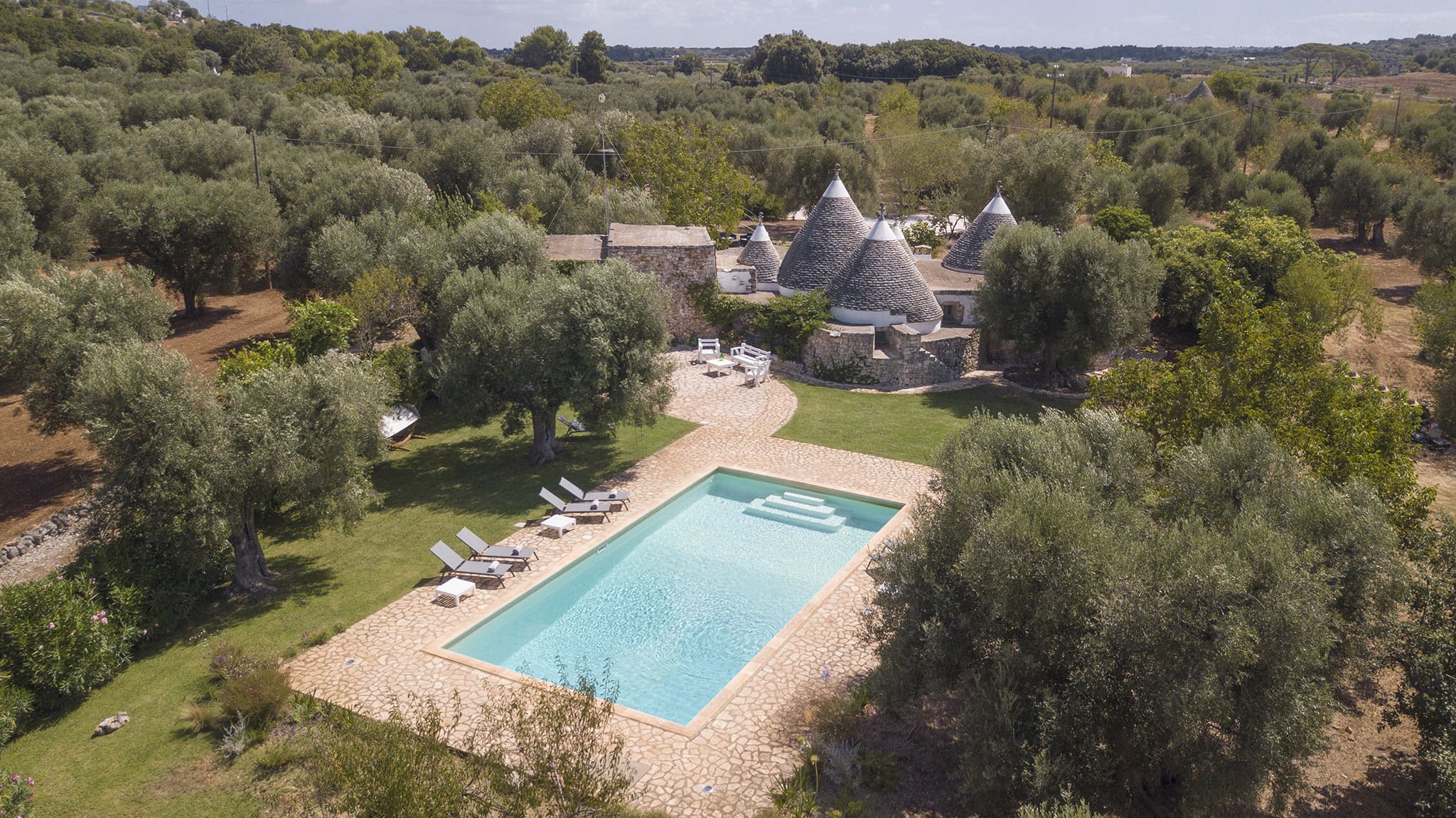 Villa Crepuscolo Spadavecchia Ostuni: Charming 4-Bedroom Apartment with Private Pool and Sea Views, Ostuni