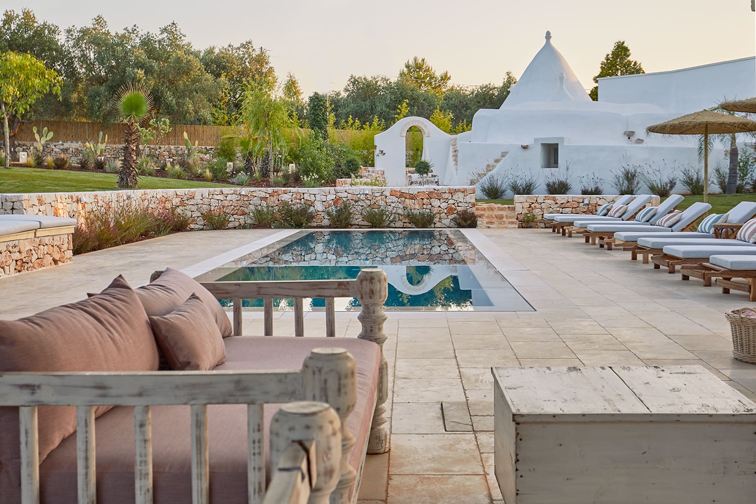 Trullo Oliveto Ostuni Ostuni 12: Luxury 4-Bedroom Villa with Private Pool and Sea Views, Ostuni