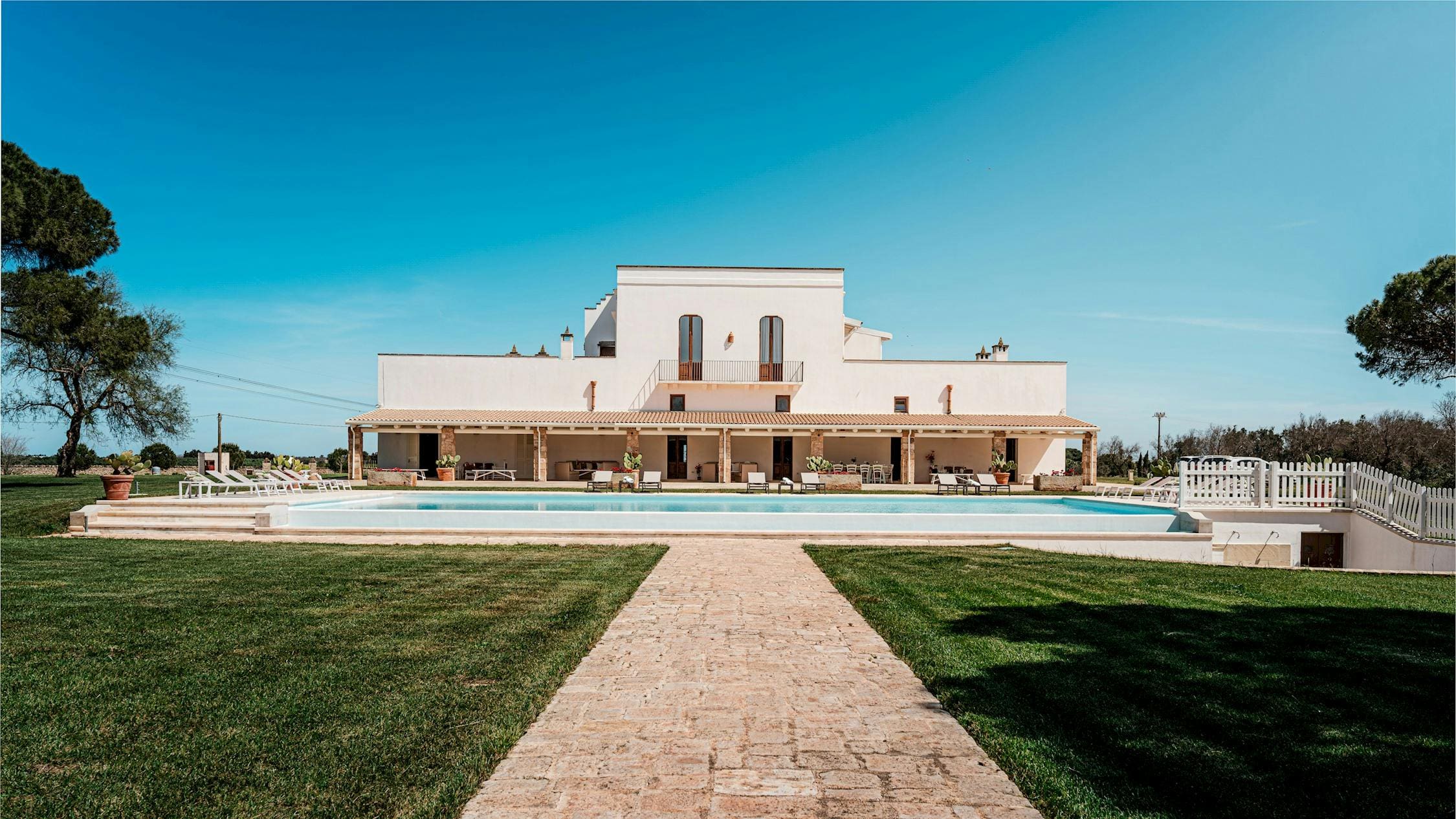 Villa Amaranto Rudiae Lecce: Luxury 7-Bedroom Villa with Pool, Lecce