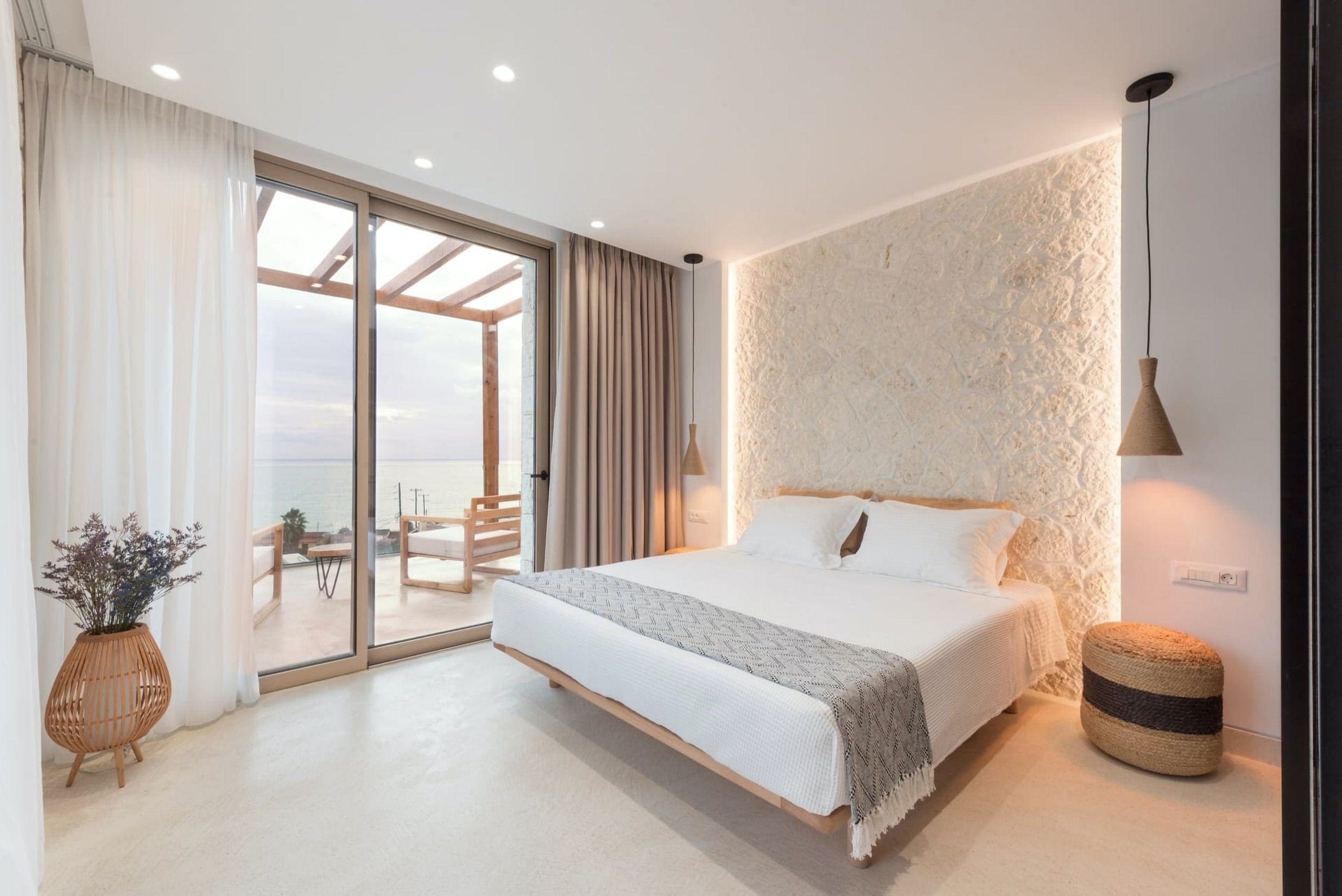 Villa Lefkos Palaiokastro Agios Stefanos: Luxury 2-Bedroom Villa with Private Pool and Sea Views, Agios Stefanos