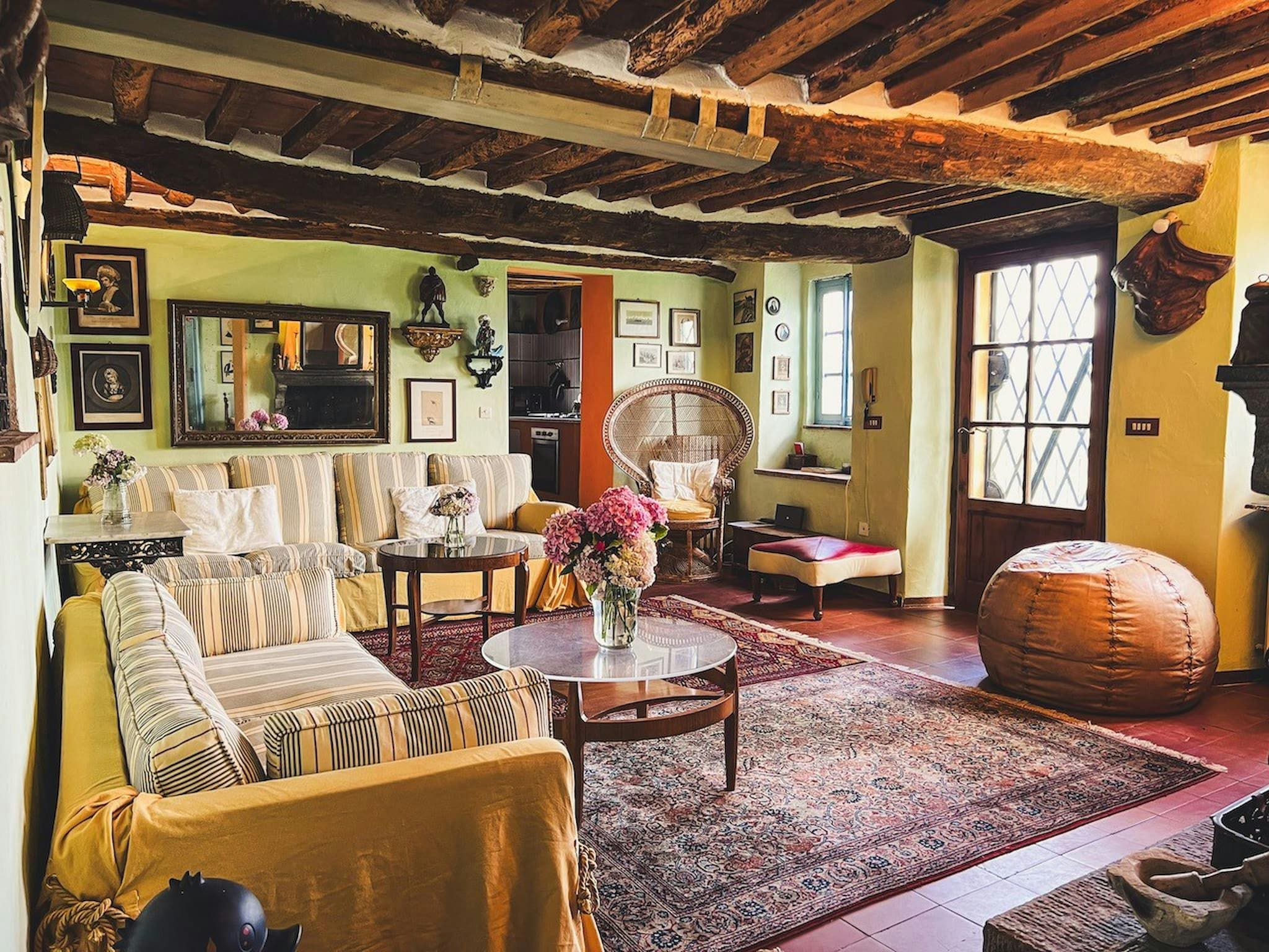 Villa Bucine Lucca: Luxury 4-Bedroom Villa with Private Pool in Lucca Hills