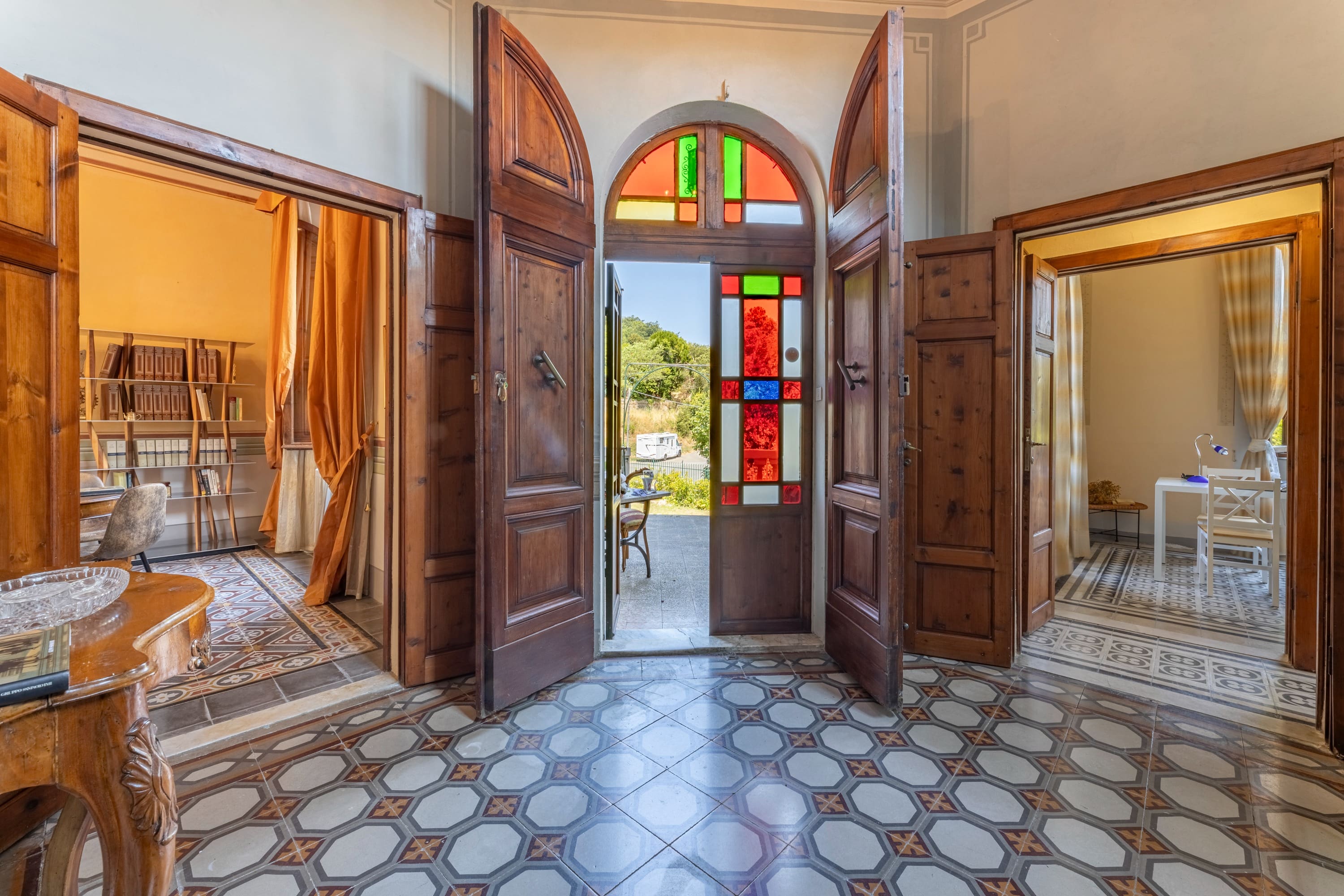 Villa Calafuria Livorno Livorno: Luxury 3-Bedroom Villa with Pool and Sea Views, Livorno Tuscany