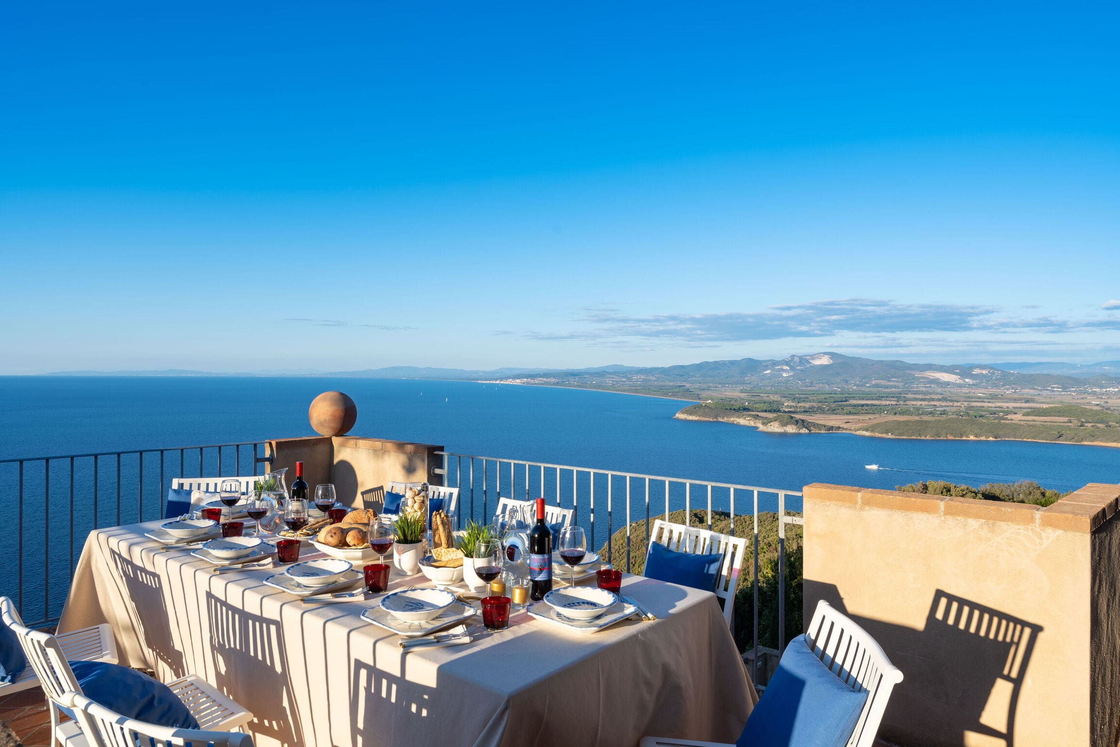 Villa Calamita Piombino: Luxury 5-Bedroom Villa with Sea Views and Air Conditioning, Tuscany