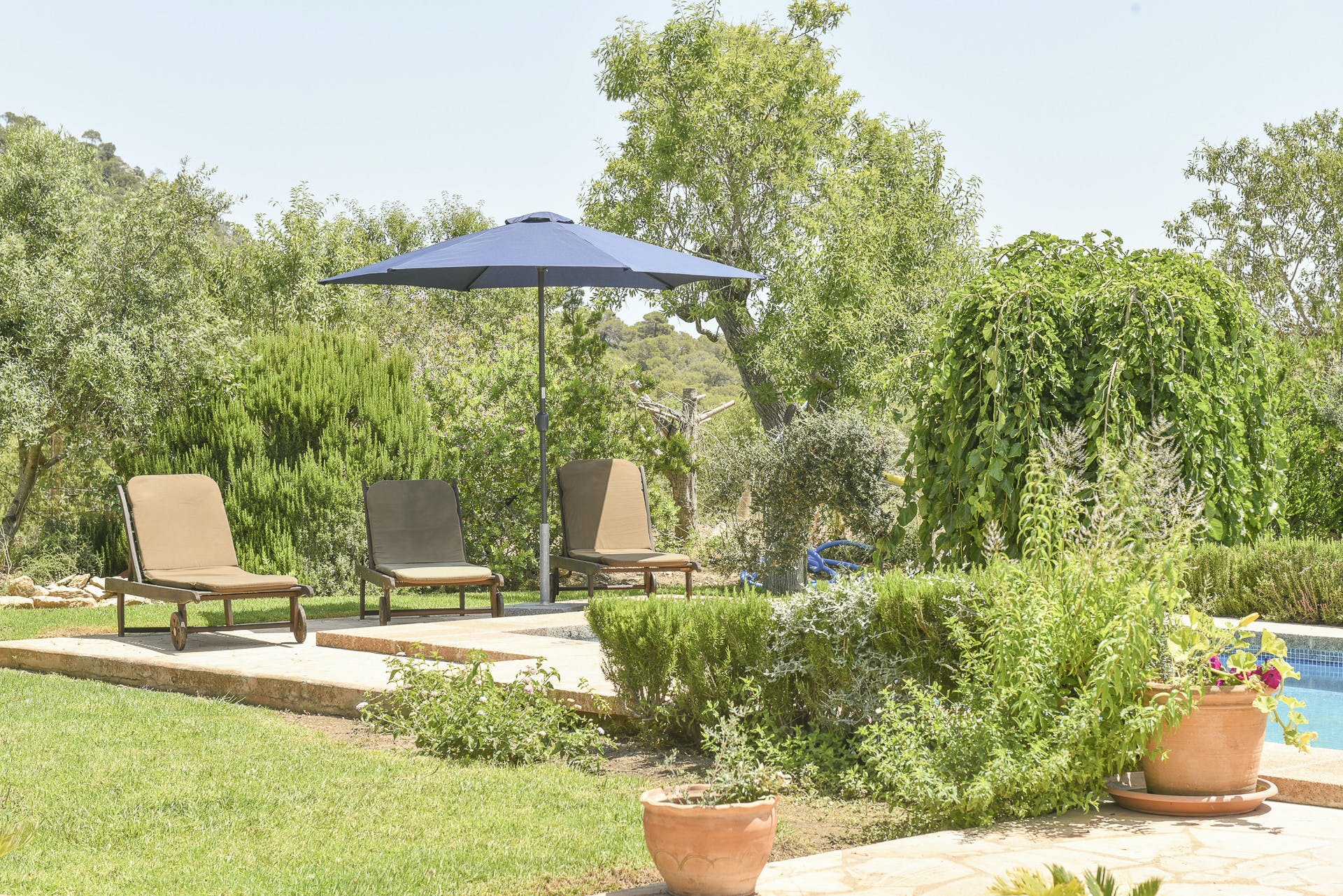 Villa Caló d’Or: Charming 3-Bedroom Apartment with Sea Views and Pool, Cala d’Or