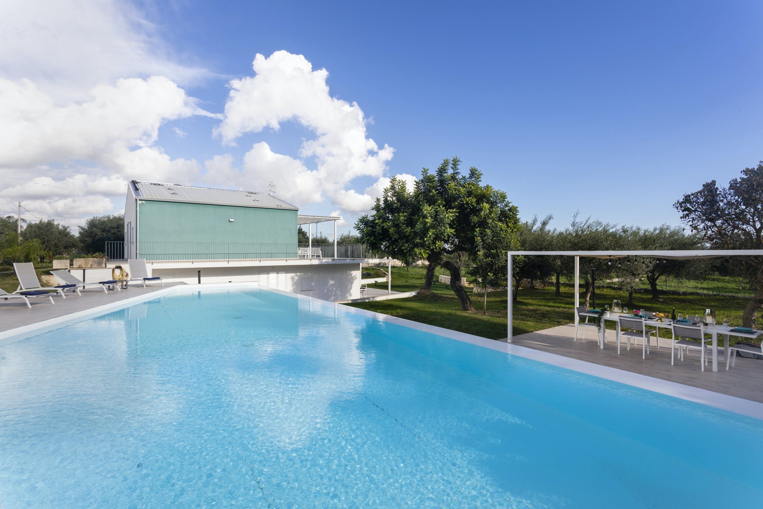 Villa Carrubbara Modica: Luxury 5-Bedroom Villa with Infinity Pool and Sea Views, Val di Noto