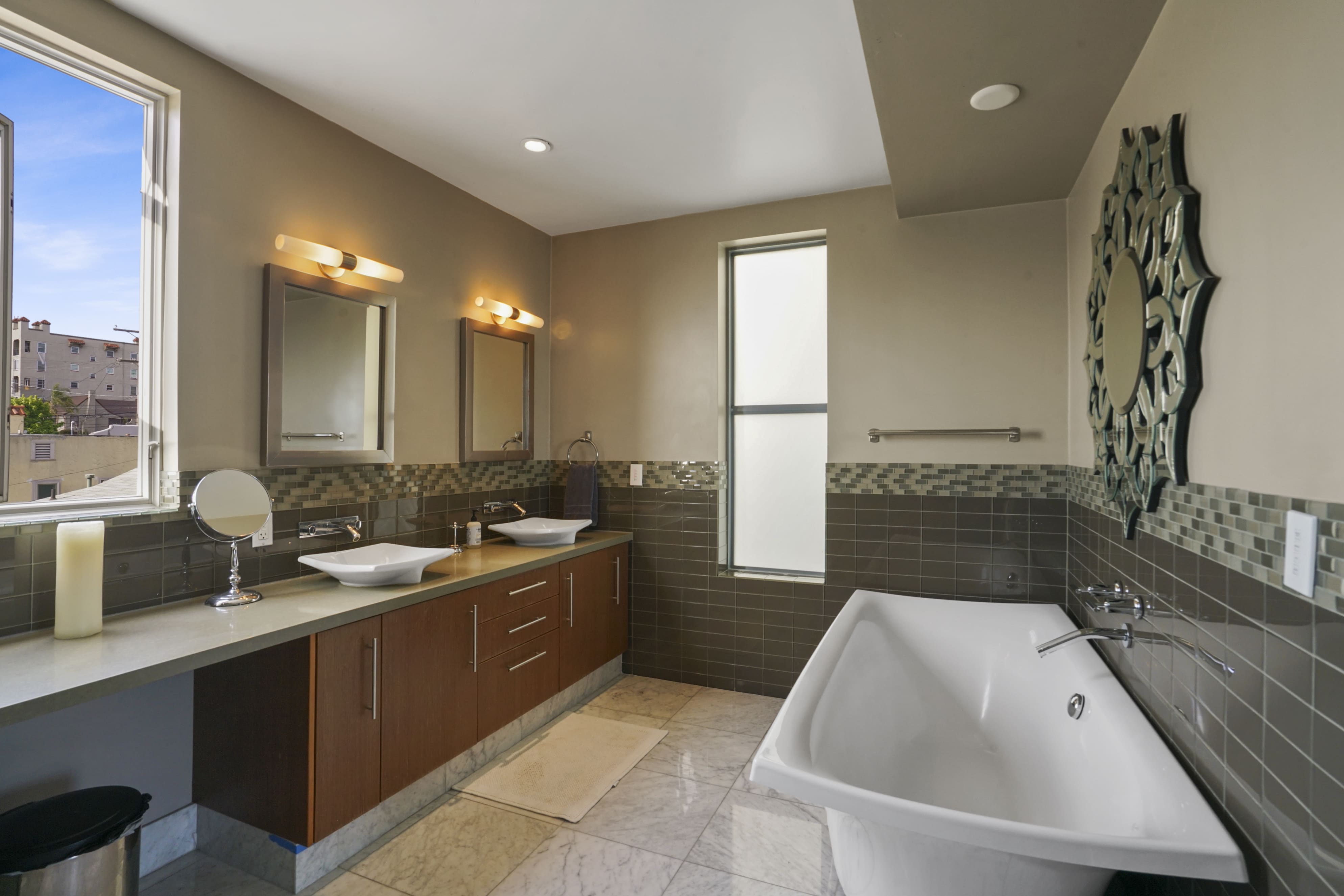 Villa Cortez San Diego: Luxury 3-Bedroom Villa with Pool and Seaview, Downtown San Diego