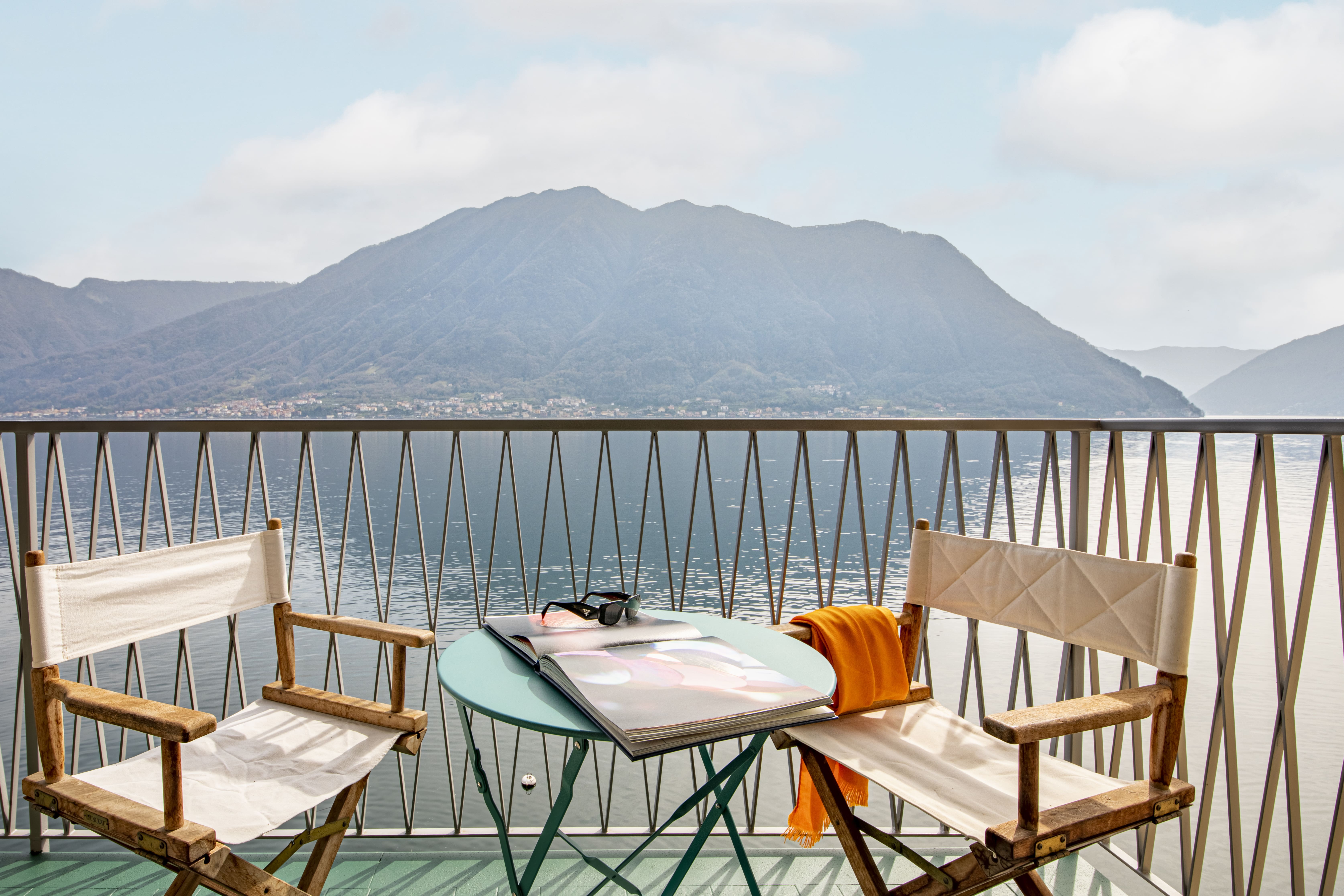 Villa Costolone Colonno: Luxury 3-Bedroom Villa with Lake Views and Air-Con, Lake Como