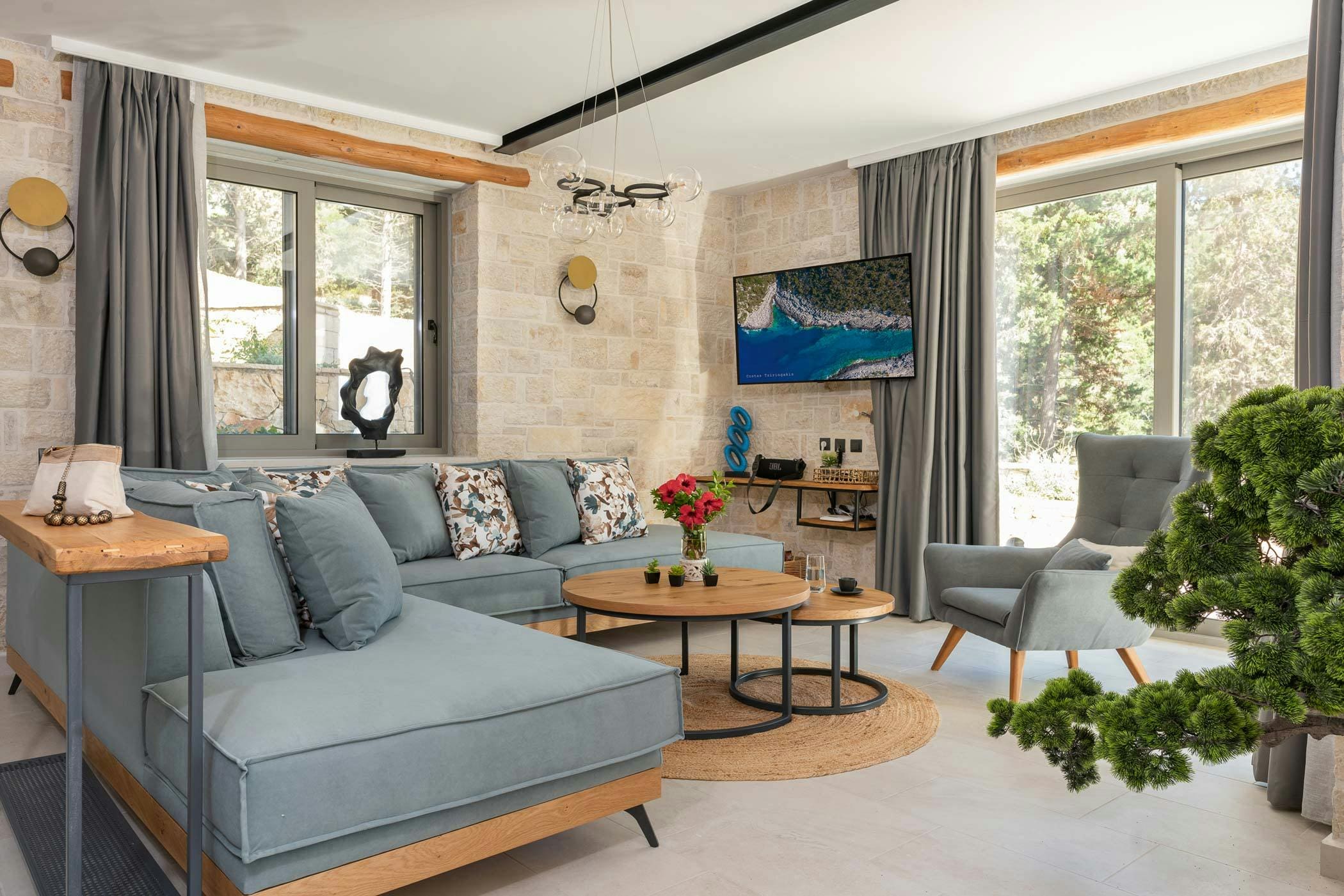 Villa Elia Paxi: Luxury 3-Bedroom Villa with Seaview and Pool, Paxi