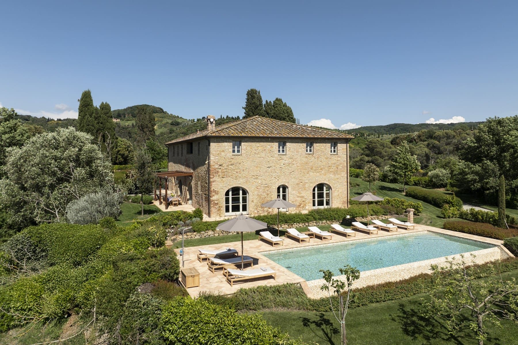 Villa Fattoria Chianti: Spacious 5-Bedroom Luxury Villa with Pool, Chianti, Tuscany