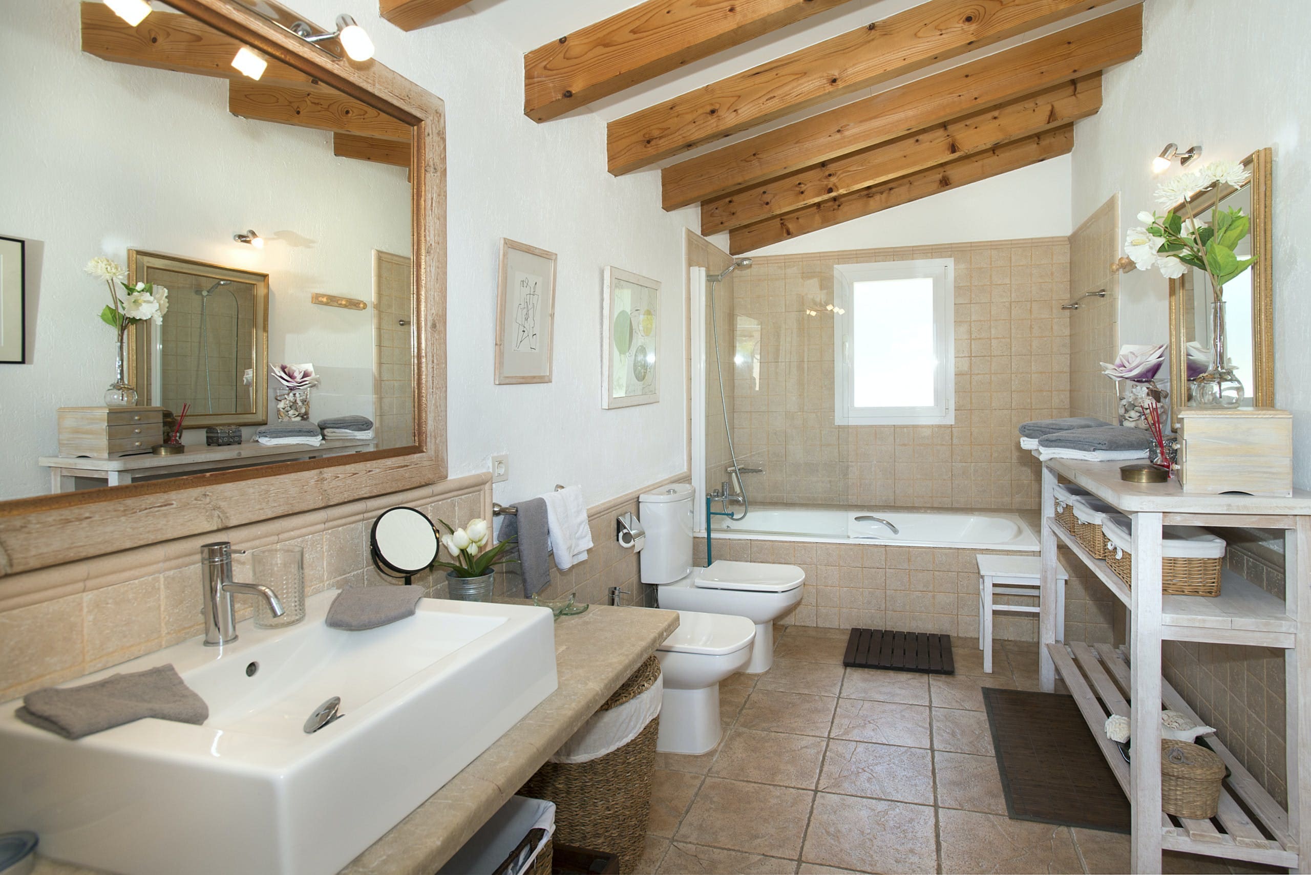 Villa Migjorn Llenaire Pollença: Stylish 3-Bedroom Golf Villa Rental with Private Pool and Sea Views, Pollença