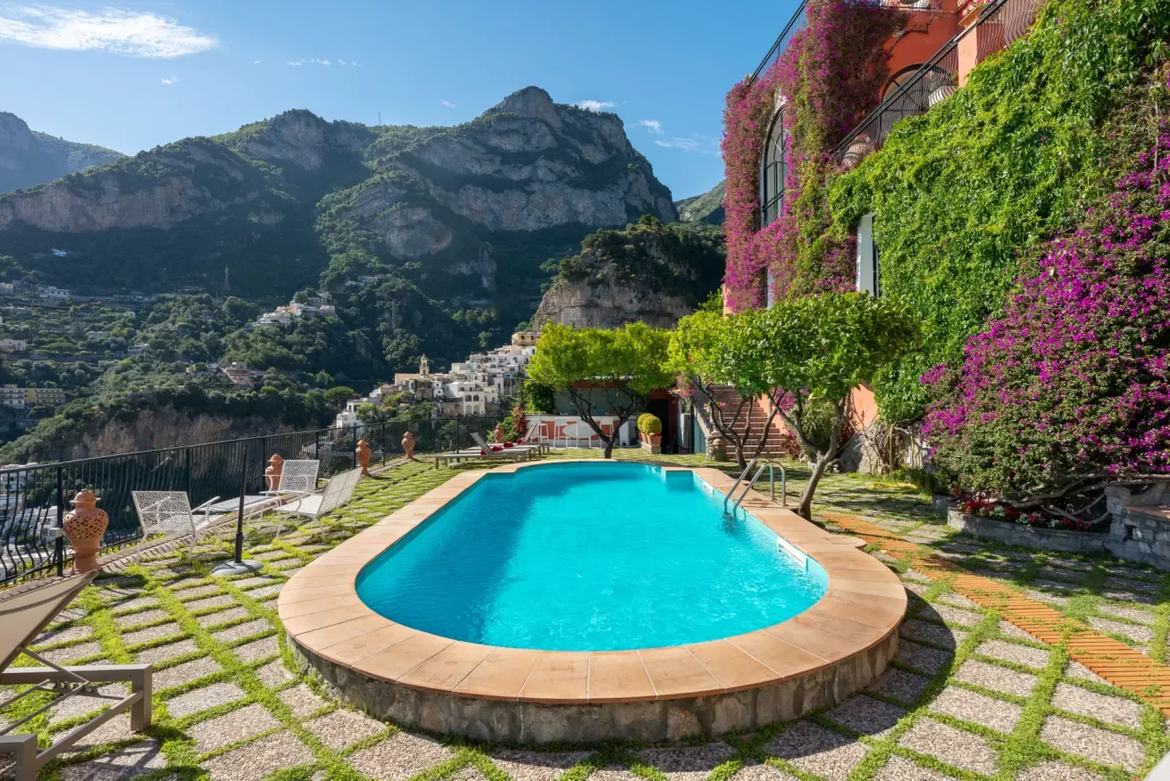 Villa Fornillo Positano: 7-Bedroom Luxury Villa Rental with Private Pool and Sea Views, Positano