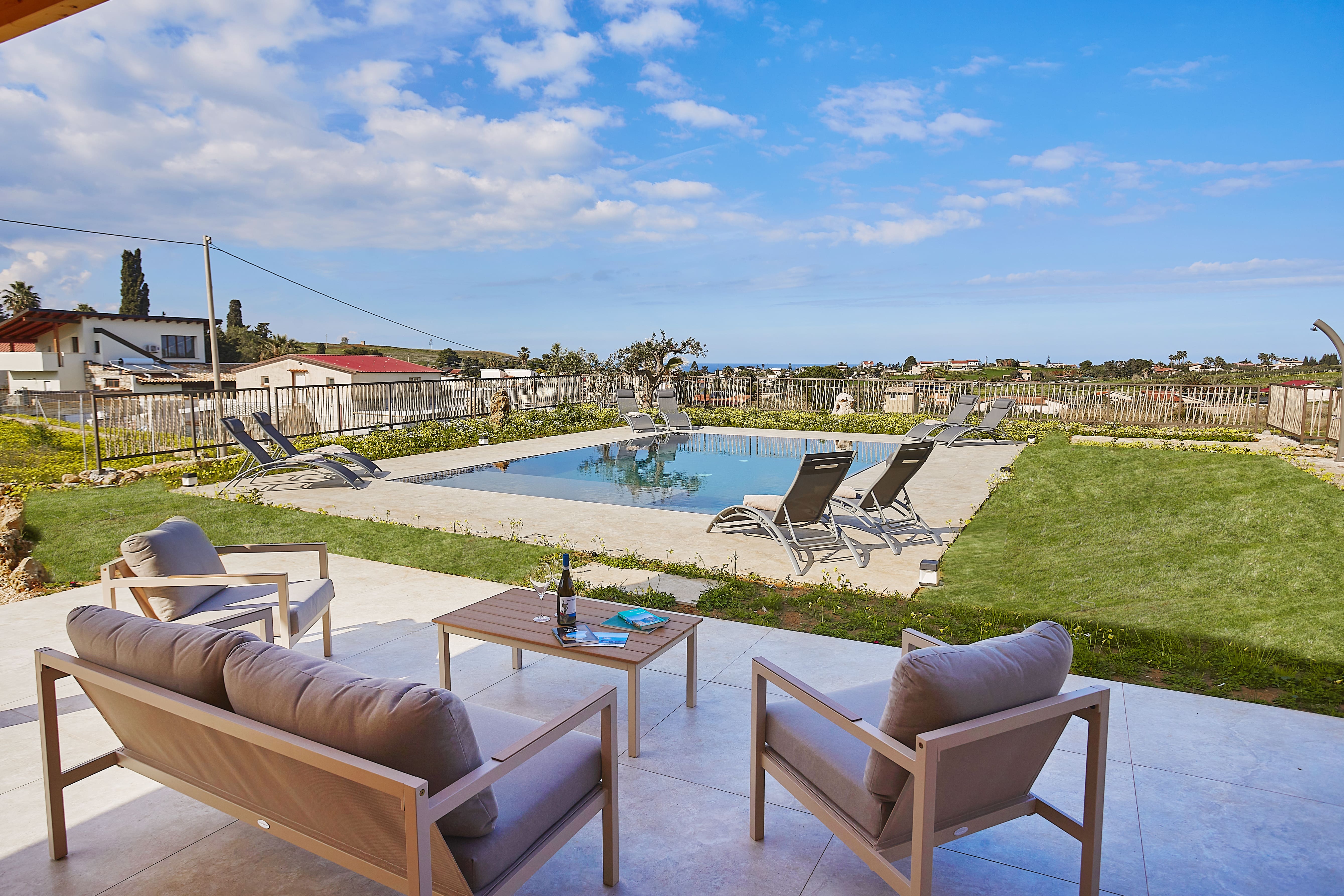 Villa Gelsomino Trapani: Luxury 3-Bedroom Villa with Private Pool and Air-Con, Trapani Sicily