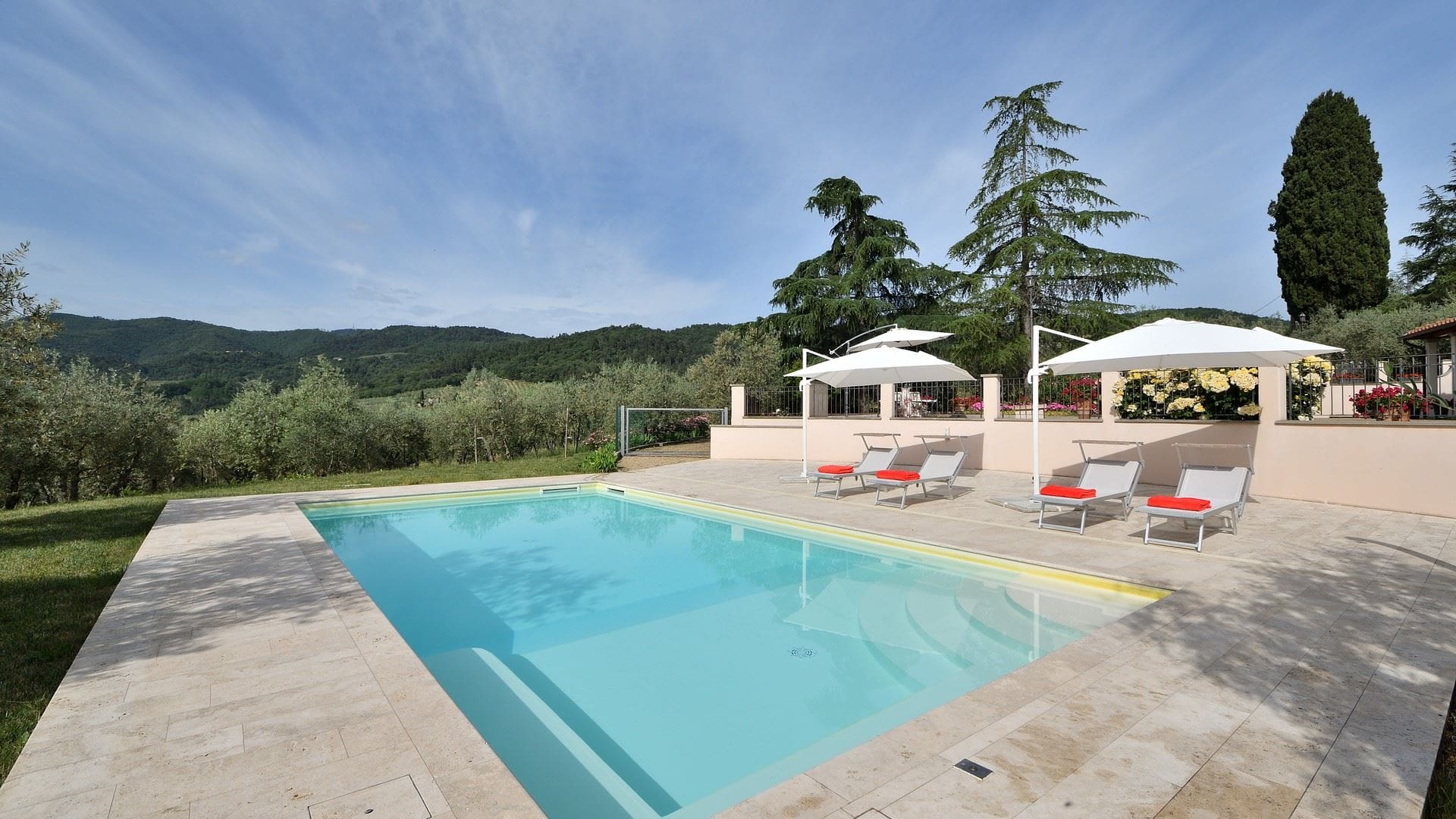Villa Greve Chianti: Luxury 4-Bedroom Villa with Private Pool and Air-Con, Chianti Tuscany
