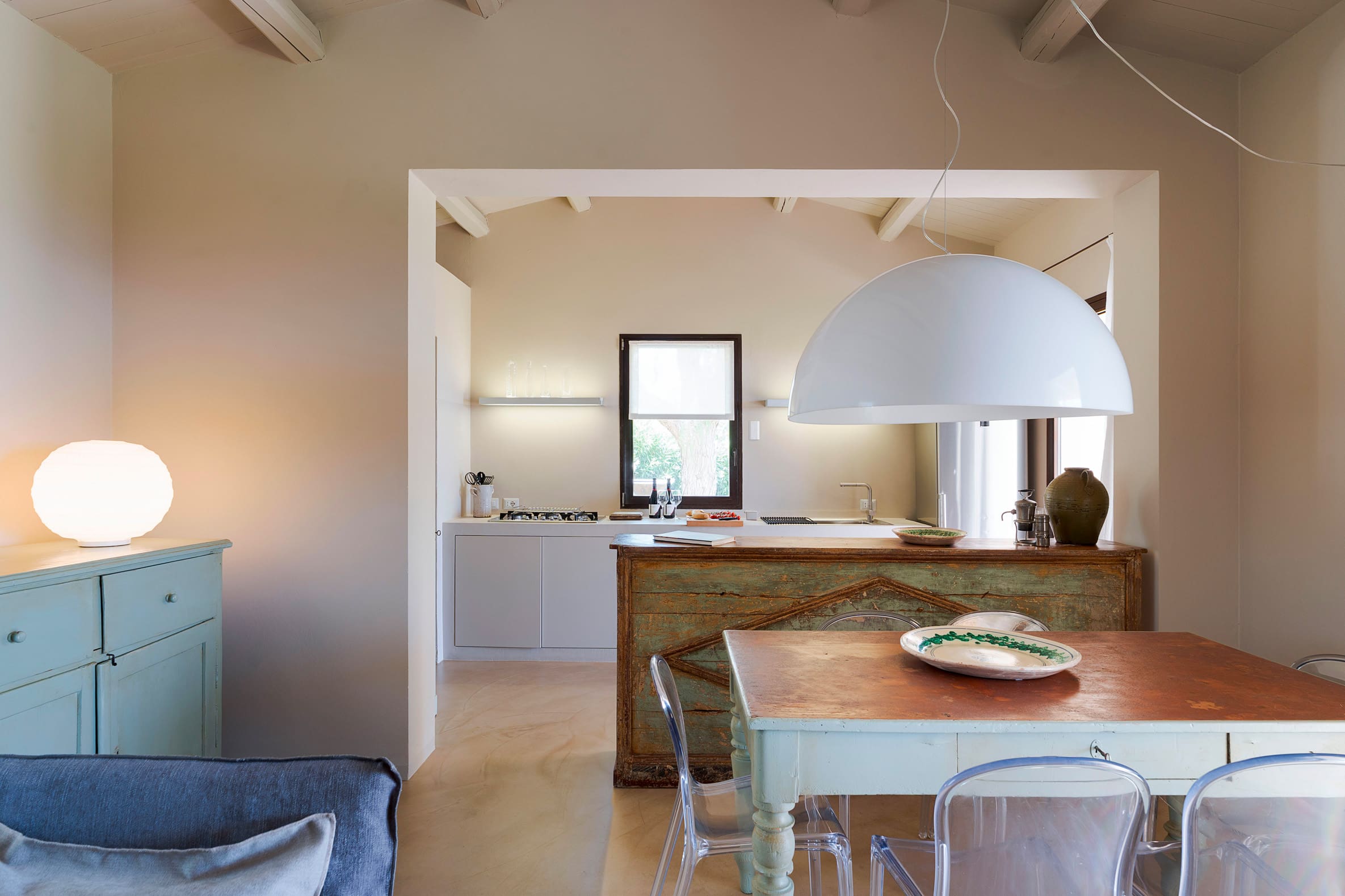 Villa Juncu Ragusa: Luxury 3-Bedroom Villa with Shared Pool and Sea Views, Ragusa