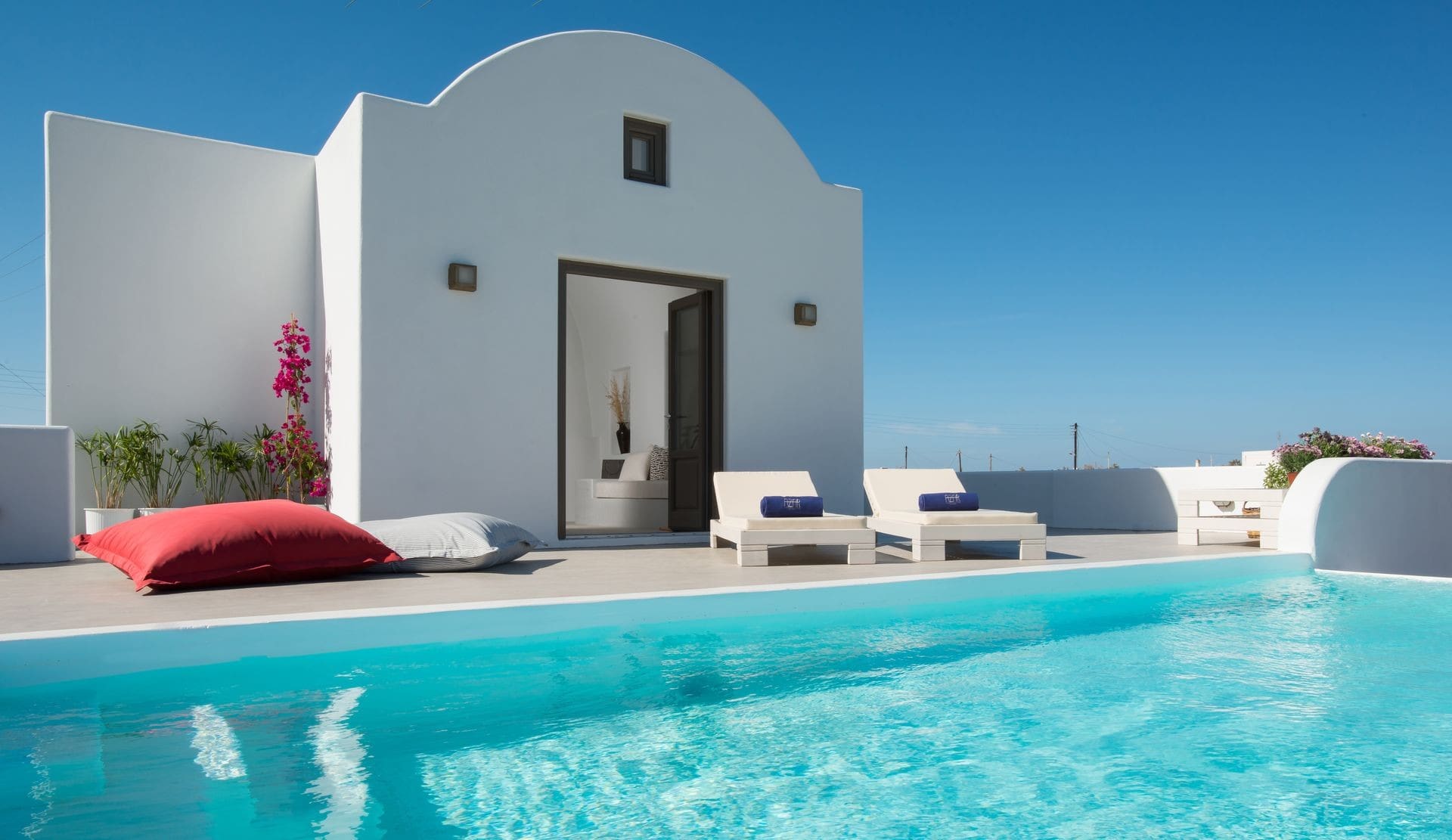 Villa Ostria Megalochori Santorini: Stylish 1-Bedroom Apartment with Infinity Pool and Sea Views, Santorini