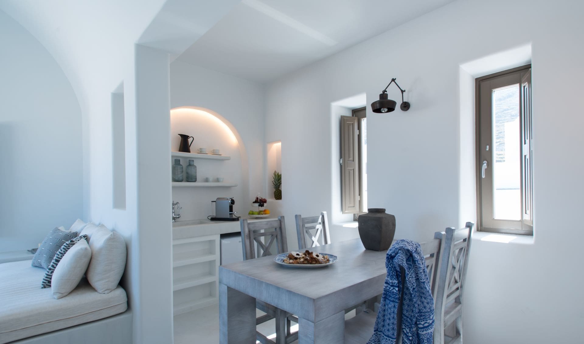 Villa Ostria Megalochori Santorini: Stylish 1-Bedroom Apartment with Infinity Pool and Sea Views, Santorini