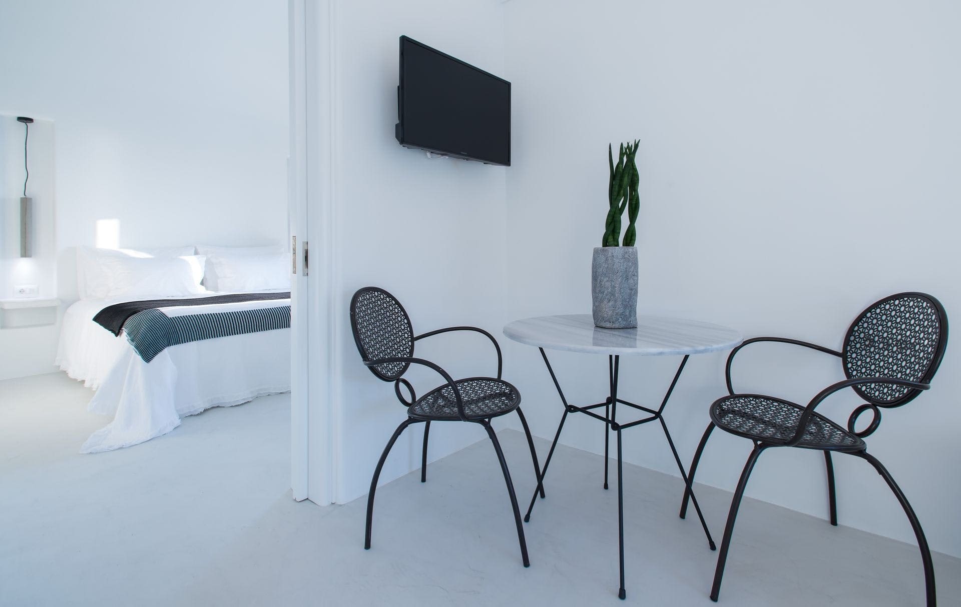 Villa Kallistis Imerovigli: Luxury 1-Bedroom Apartment with Private Infinity Pool, Santorini