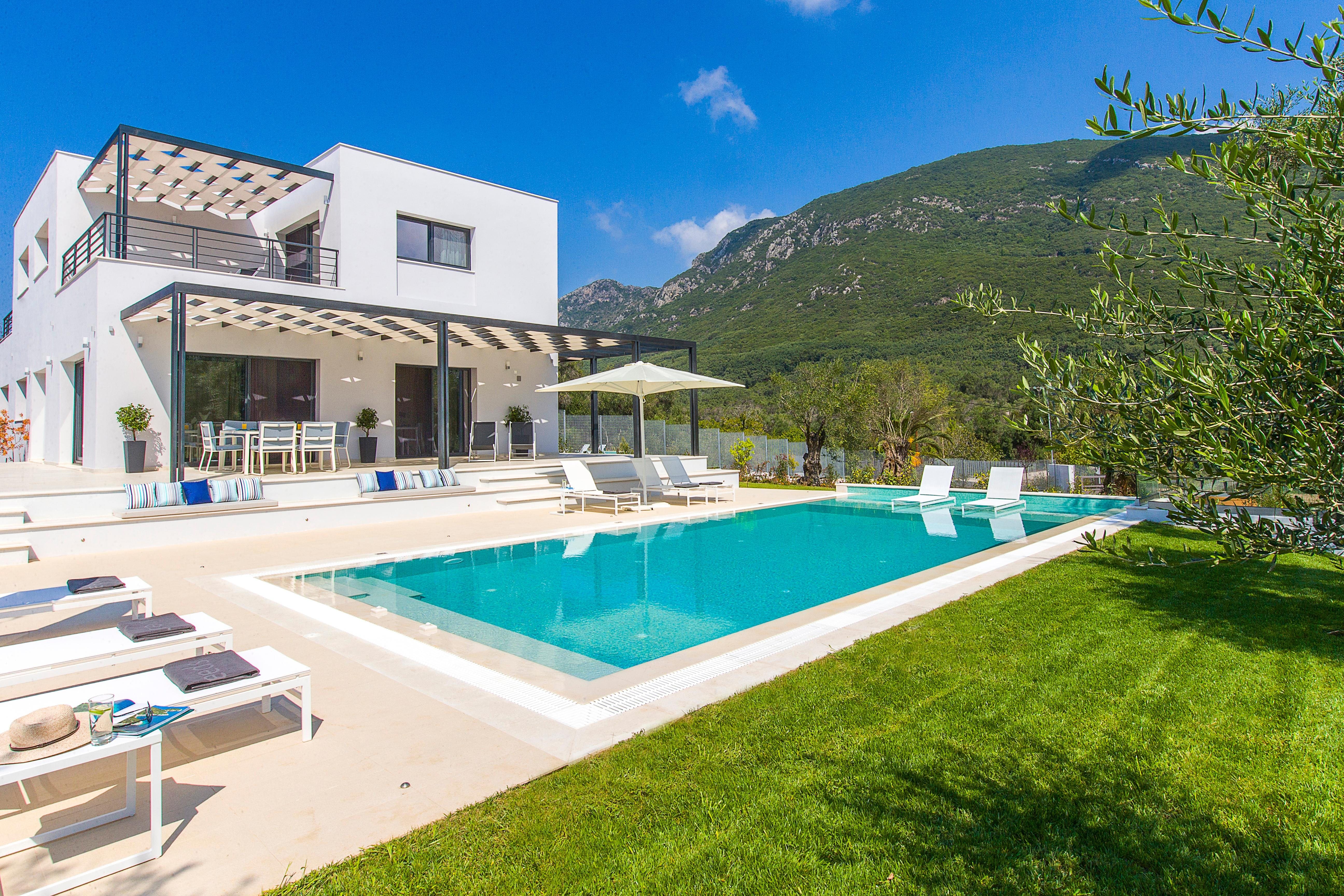 Villa Lefkos Kanoni Corfu: Luxury 3-Bedroom Villa with Private Pool and Sea Views, Corfu