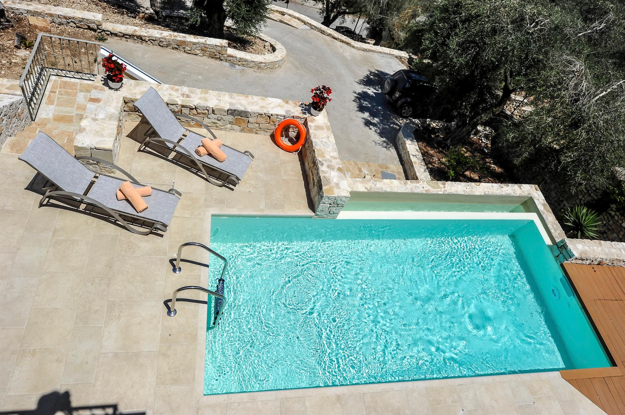Villa Lysias Vrika Paxi: Charming 2-Bedroom Apartment with Pool and Sea Views, Paxi Greece