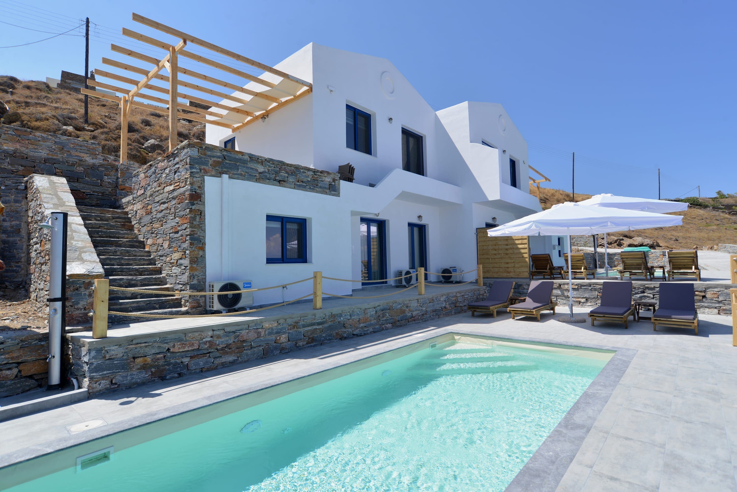 Villa Lefki Koundouros Kea: Charming 2-Bedroom Apartment with Pool and Sea Views, Kea Greece