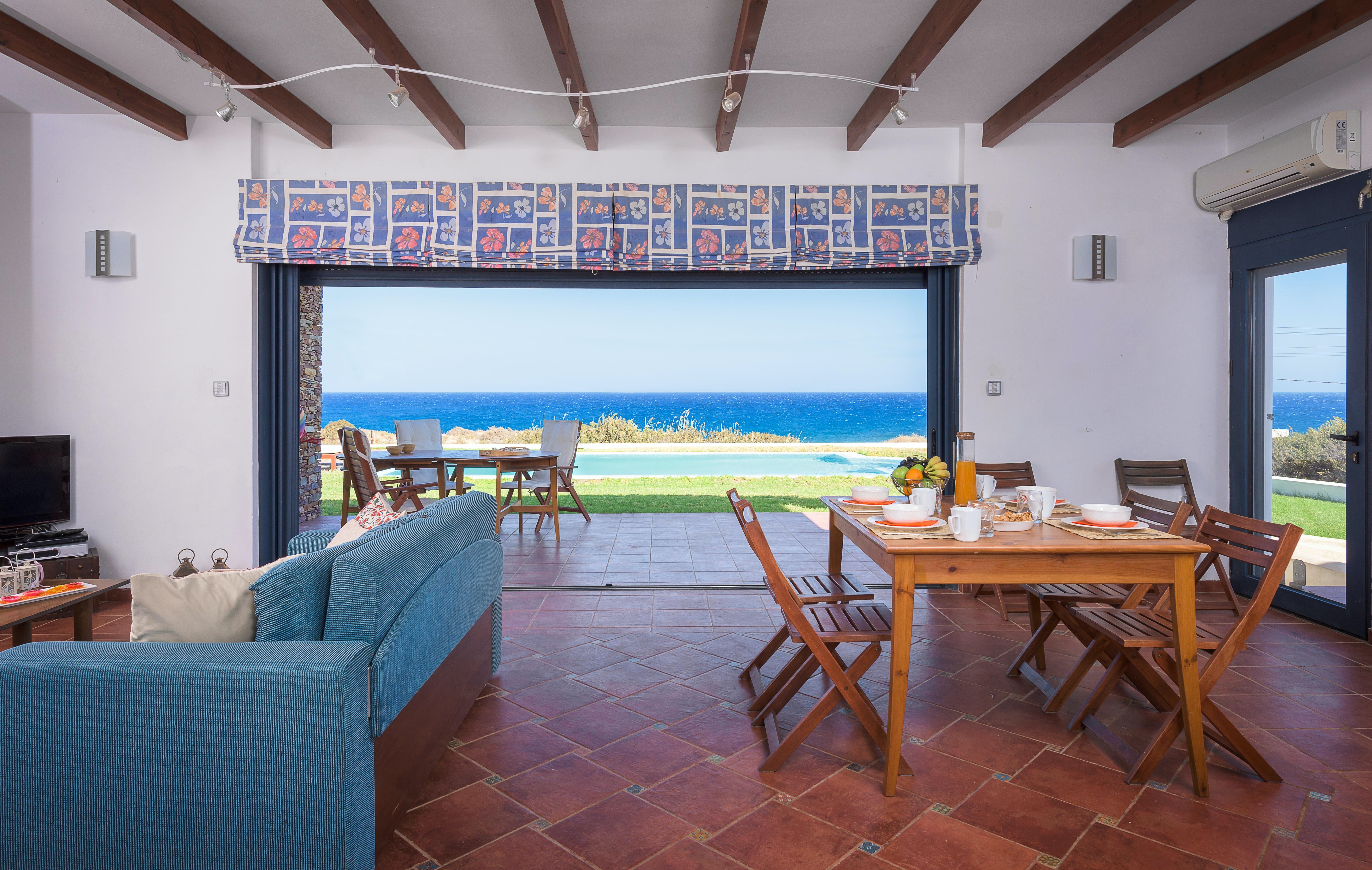 Villa Kato Plimmiri: Luxury 3-Bedroom Villa with Private Pool and Sea Views, Plimmiri