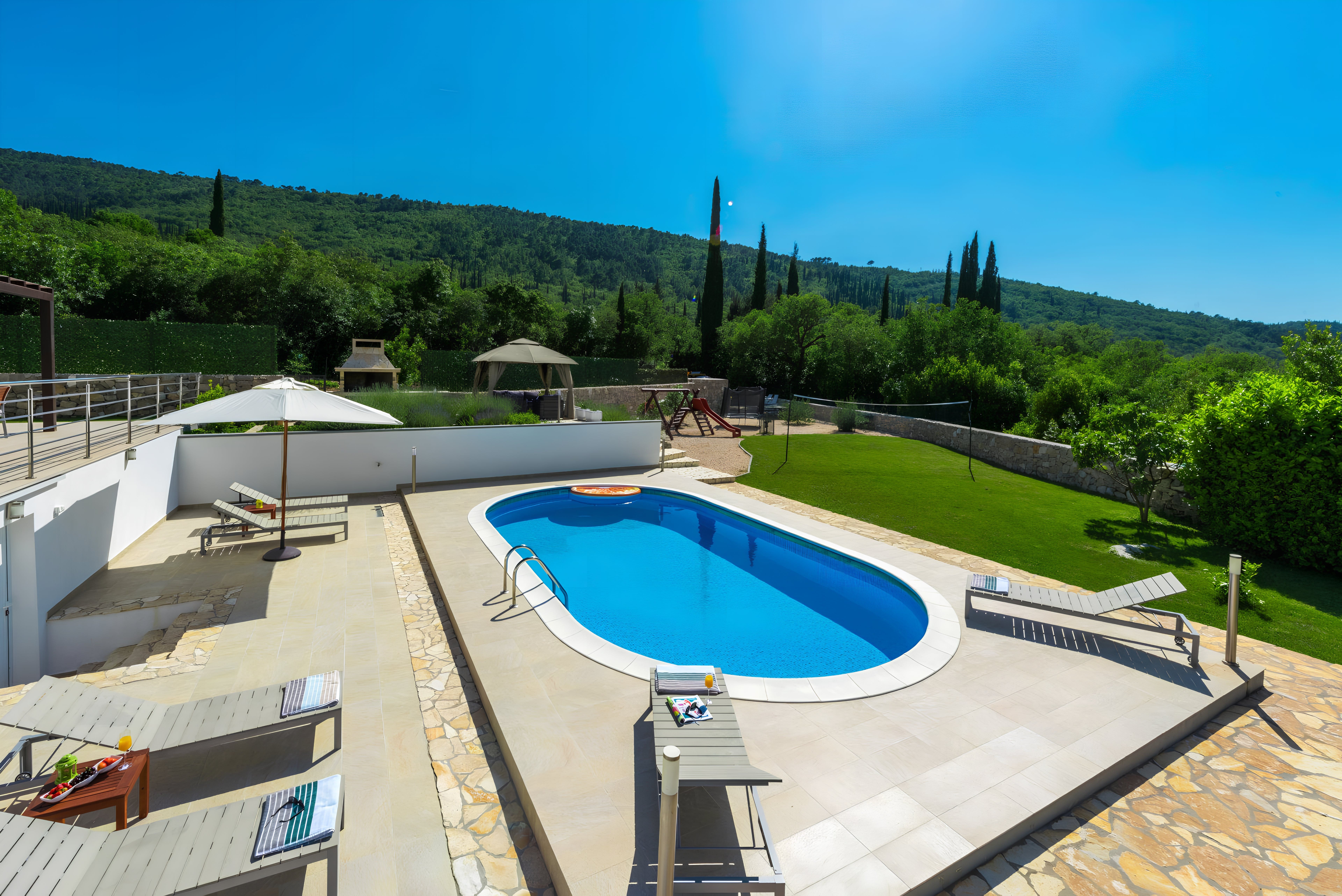 Villa Komarda Dubrovnik: Luxury 3-Bedroom Villa with Private Pool and Sea Views, Dubrovnik