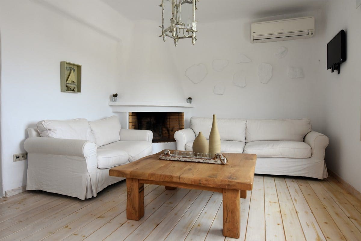 Villa Koundouri Kea: Spacious 3-Bedroom Apartment with Sea Views and Air-Con, Kea Greece