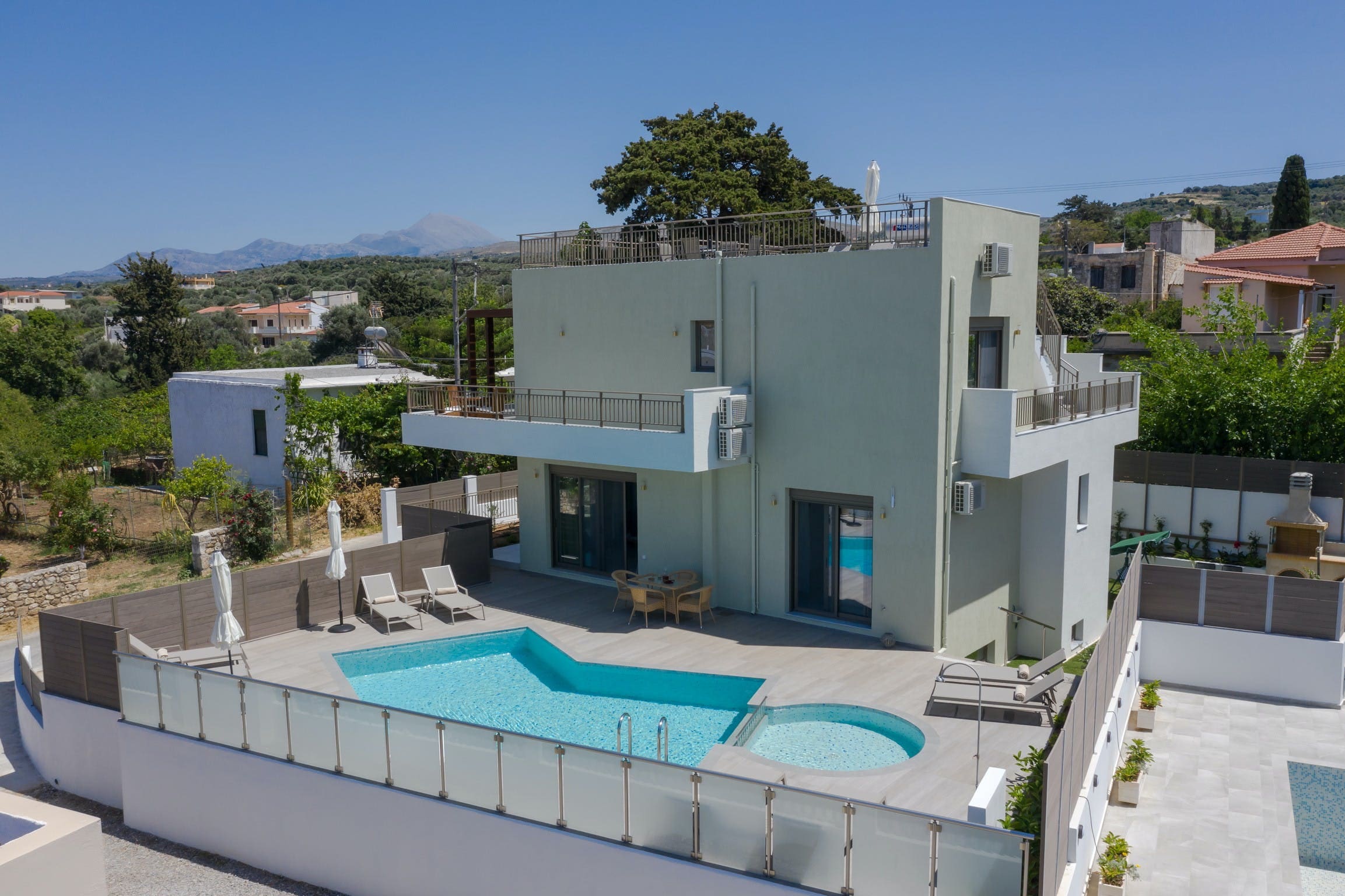 Villa Lefkos Arkadi Rethymno: Spacious 4-Bedroom Apartment with Private Pool and Sea Views, Rethymno Crete