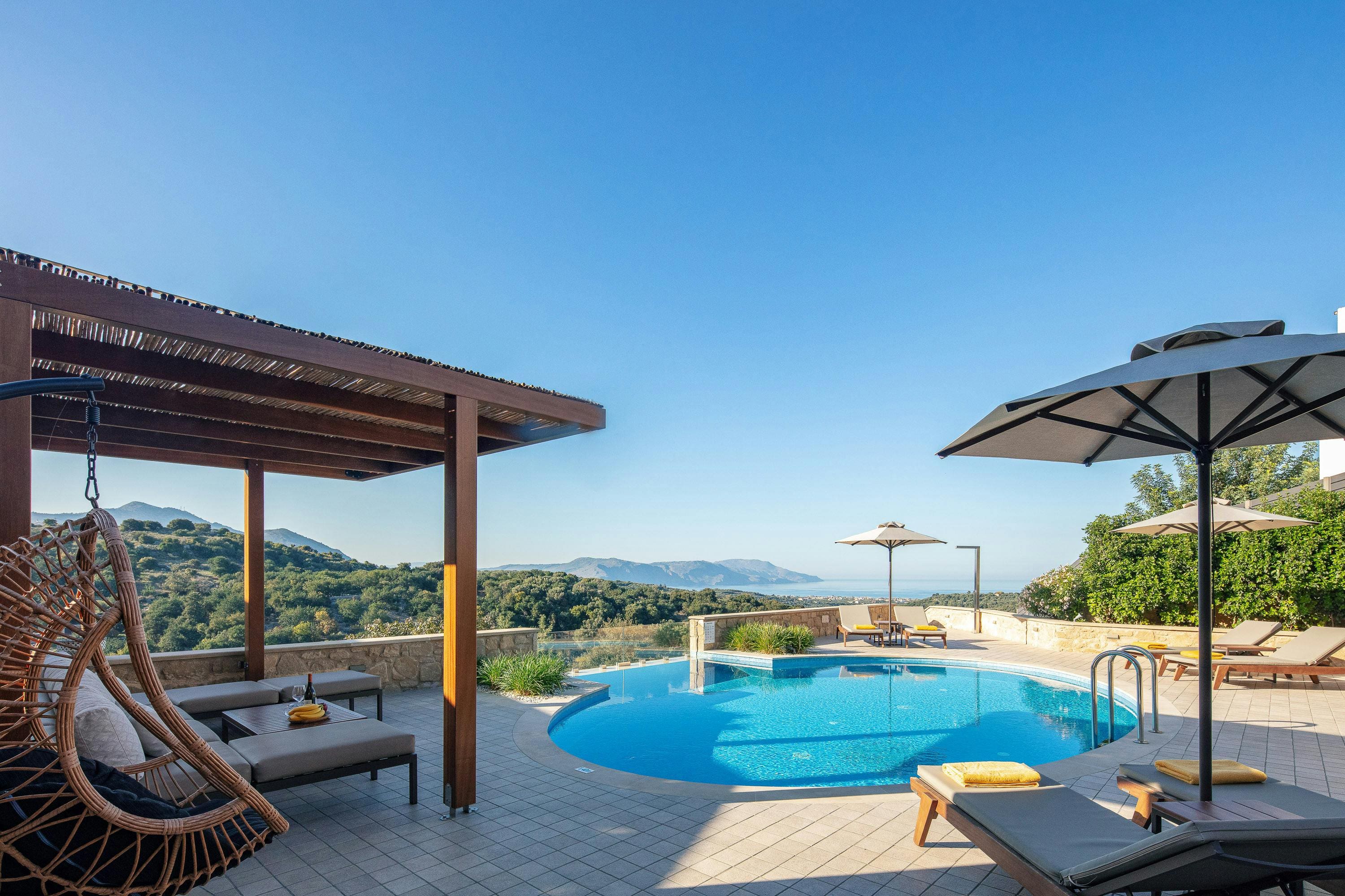 Villa Kourtaliotis Plakias Plakias 2: Luxury 5-Bedroom Villa with Private Pool and Hot Tub, Plakias