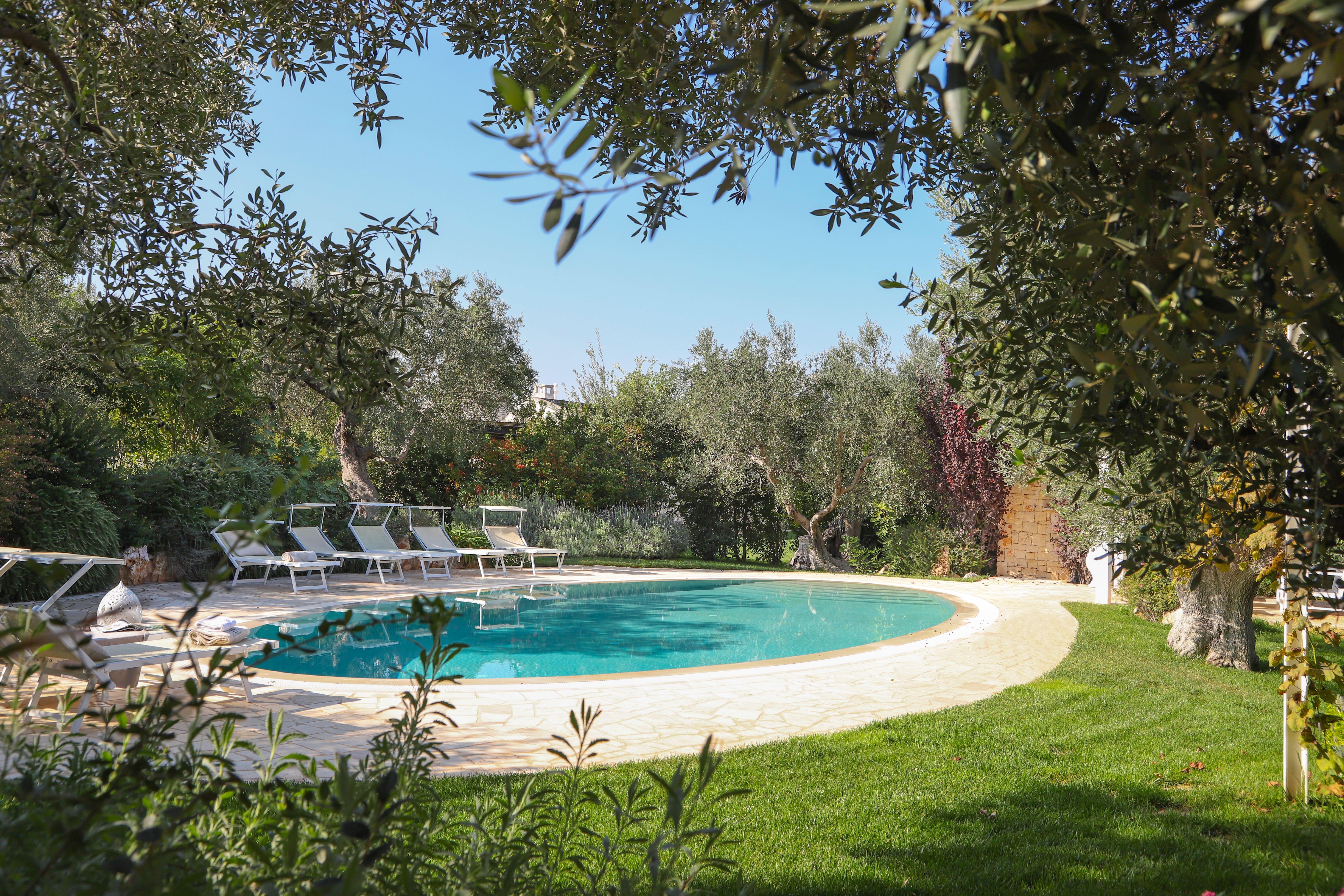 Villa Alba Cala Puglia: Luxury 4-Bedroom Villa with Saltwater Pool and Air-Con, Puglia