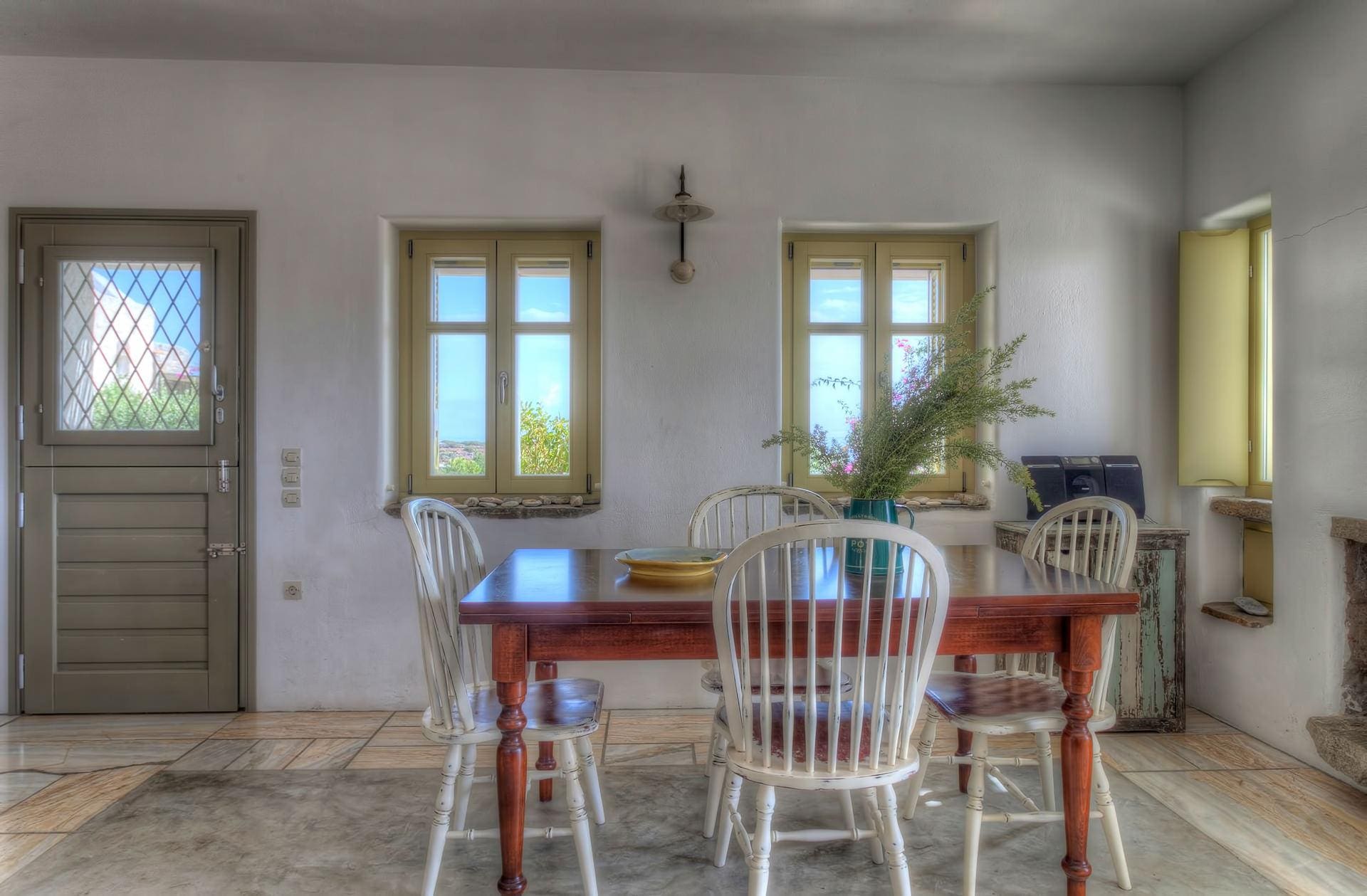 Villa Marpessa Paros: Resort Villa Rental with Sea Views and Beachfront Access in Paros, 2 Bedrooms
