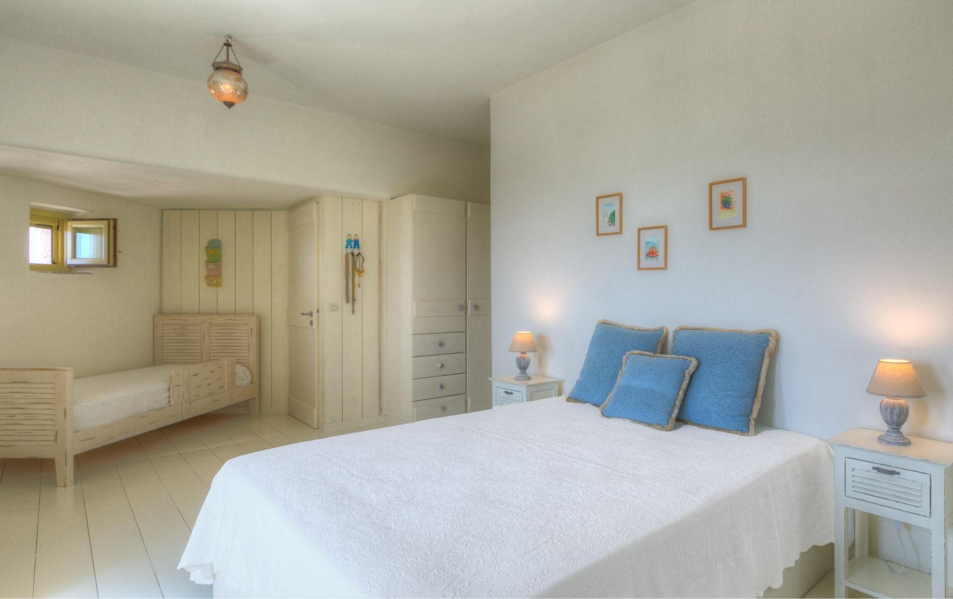 Villa Marpessa Paros: Resort Villa Rental with Sea Views and Beachfront Access in Paros, 2 Bedrooms