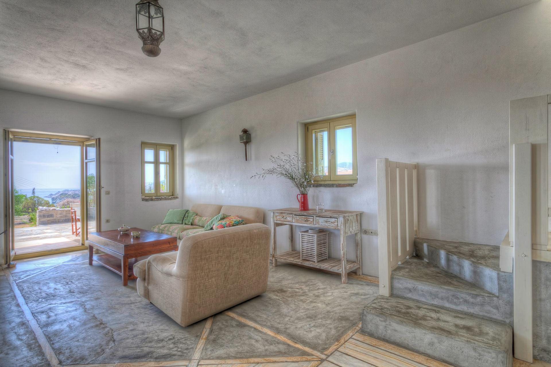 Villa Marpessa Paros: Resort Villa Rental with Sea Views and Beachfront Access in Paros, 2 Bedrooms