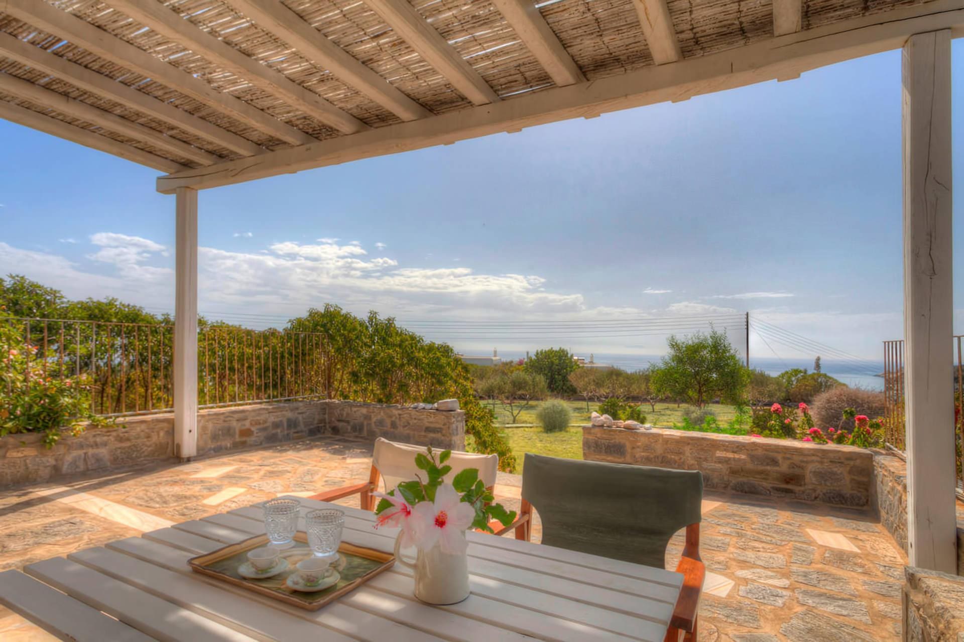 Villa Marpessa Paros: Resort Villa Rental with Sea Views and Beachfront Access in Paros, 2 Bedrooms
