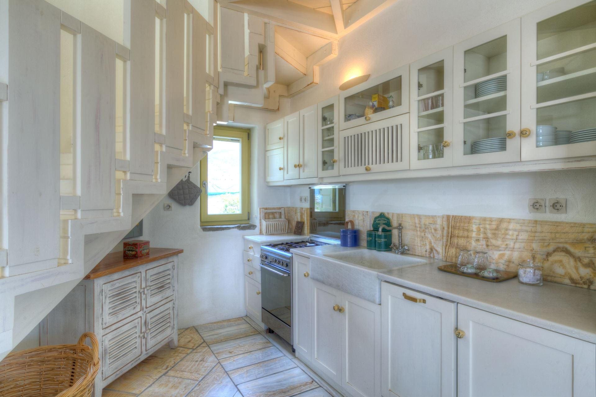 Villa Marpessa Paros: Resort Villa Rental with Sea Views and Beachfront Access in Paros, 2 Bedrooms