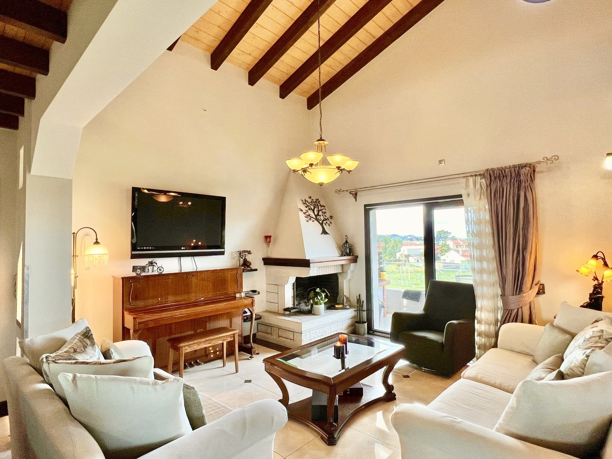 Villa Meltemi Acharavi: Spacious 4-Bedroom Apartment with Seaview and Pool, Acharavi