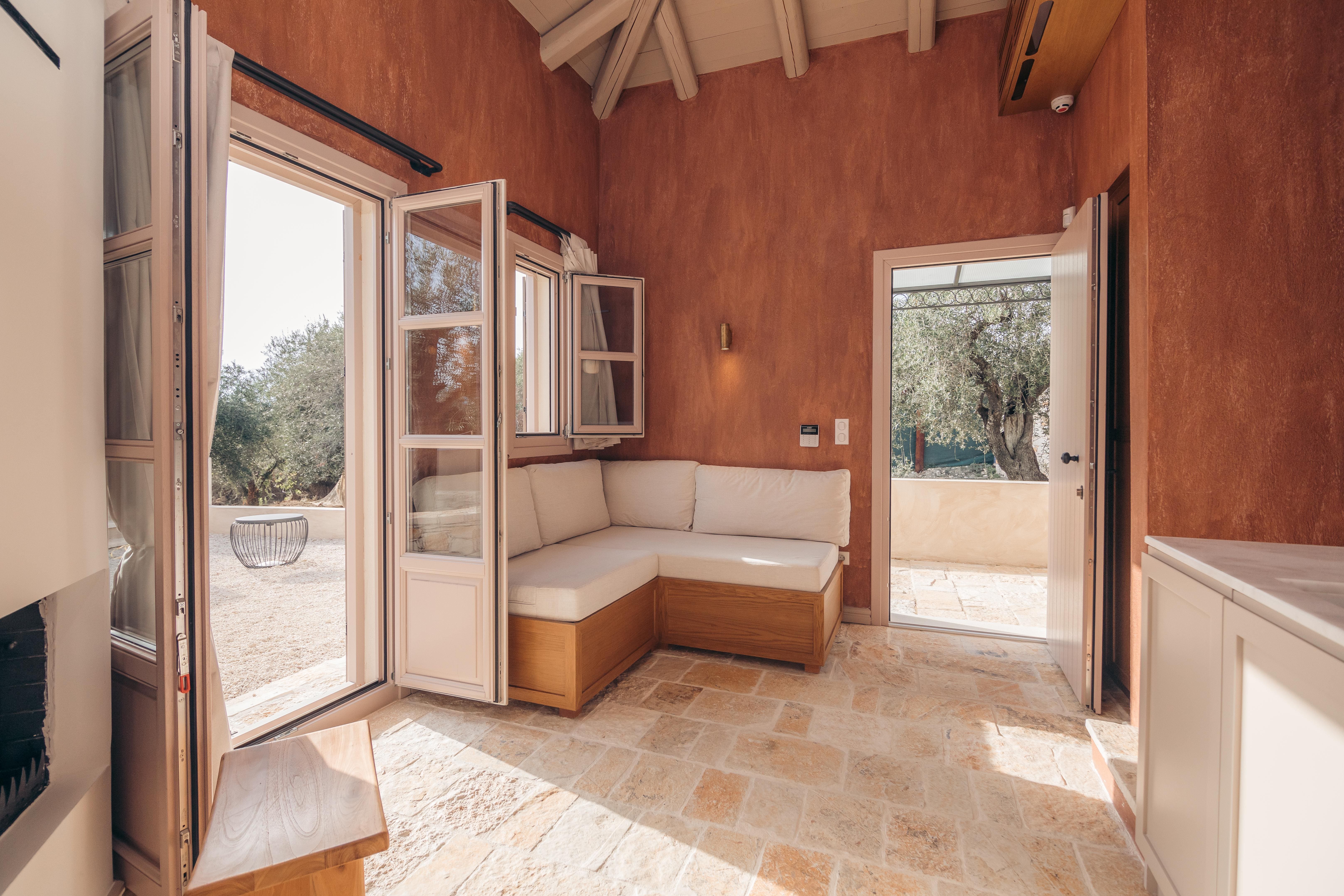 Villa Boreas Vidos Acharavi: 5-Bedroom Luxury Apartment with Pool and Sea View, Corfu