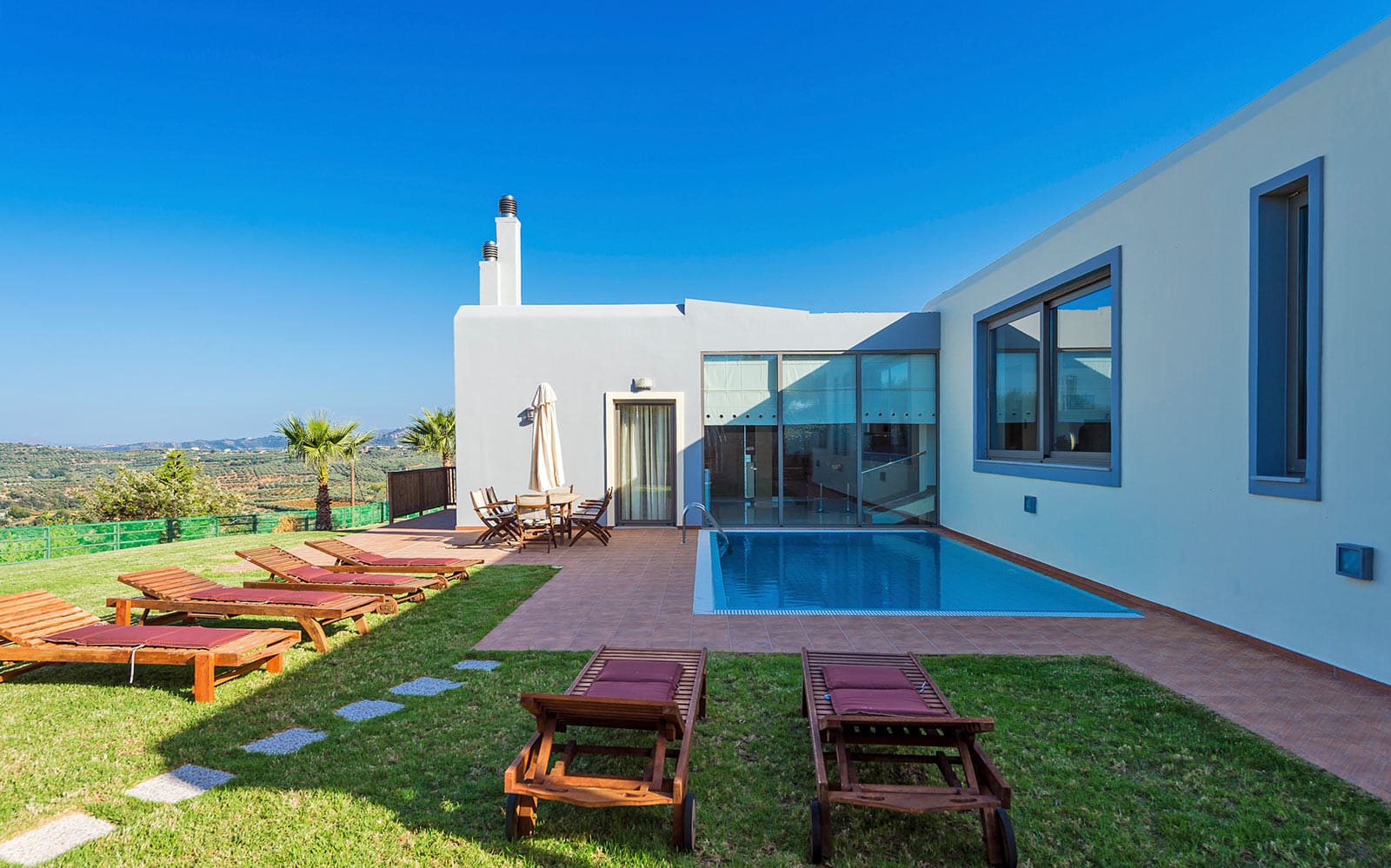 Villa Lysias Pighi Agia Marina: Spacious 4-Bedroom Apartment with Sea View and Pool, Agia Marina