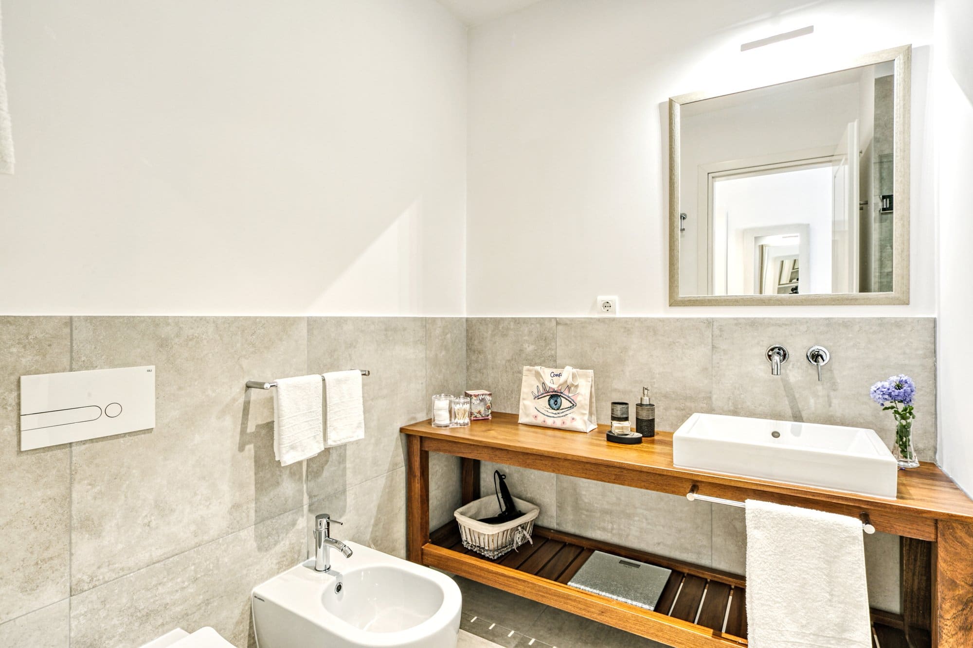 Villa Lysias Lofos Agios Stefanos: Luxury 5-Bedroom Apartment with Seaview and Pool, Agios Stefanos