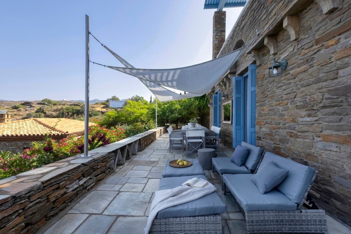 Villa Lefkos Apikia Andros: Spacious 4-Bedroom Luxury Apartment with Seaview, Andros