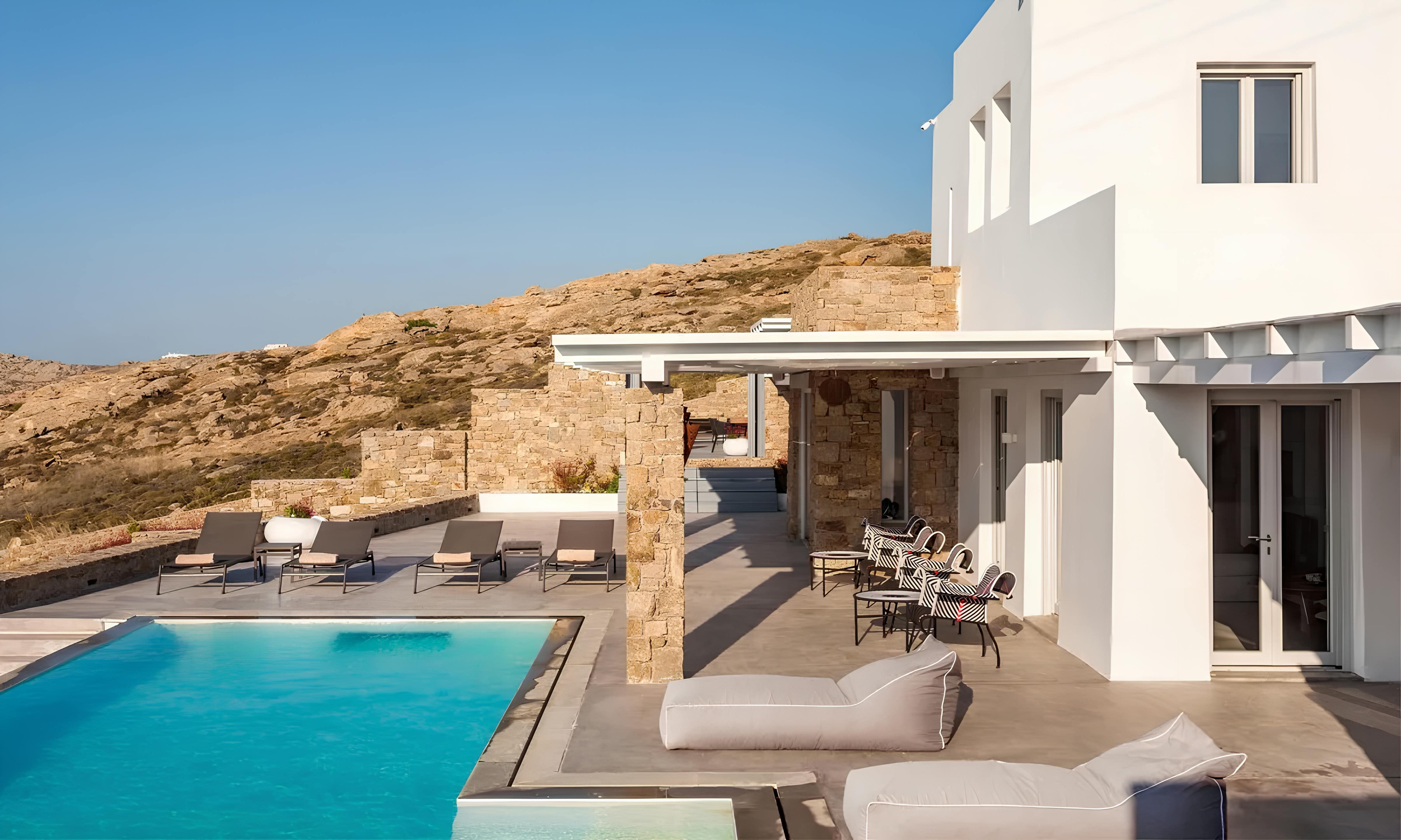 Villa Lysias Skafidia Elia: Lavish 14-Bedroom Villa with Dual Pools and Sea Views, Elia, Mykonos